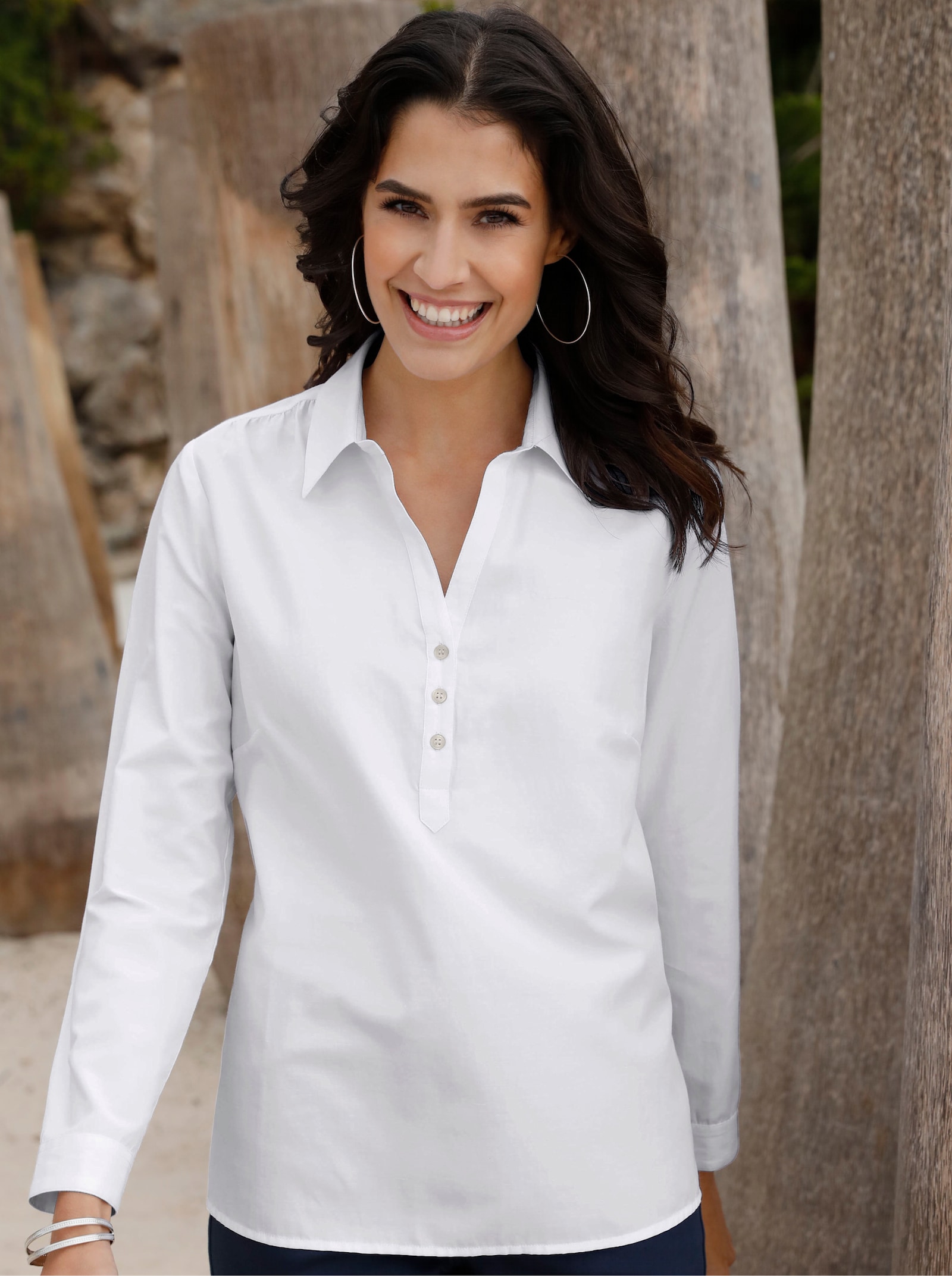 Overhemdblouse met korte knoopsluiting - wit