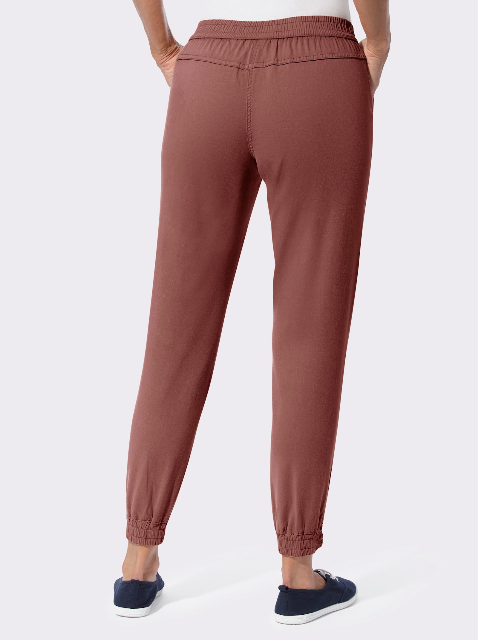 Hose mit elastischen Beinabschlüssen - rotbraun