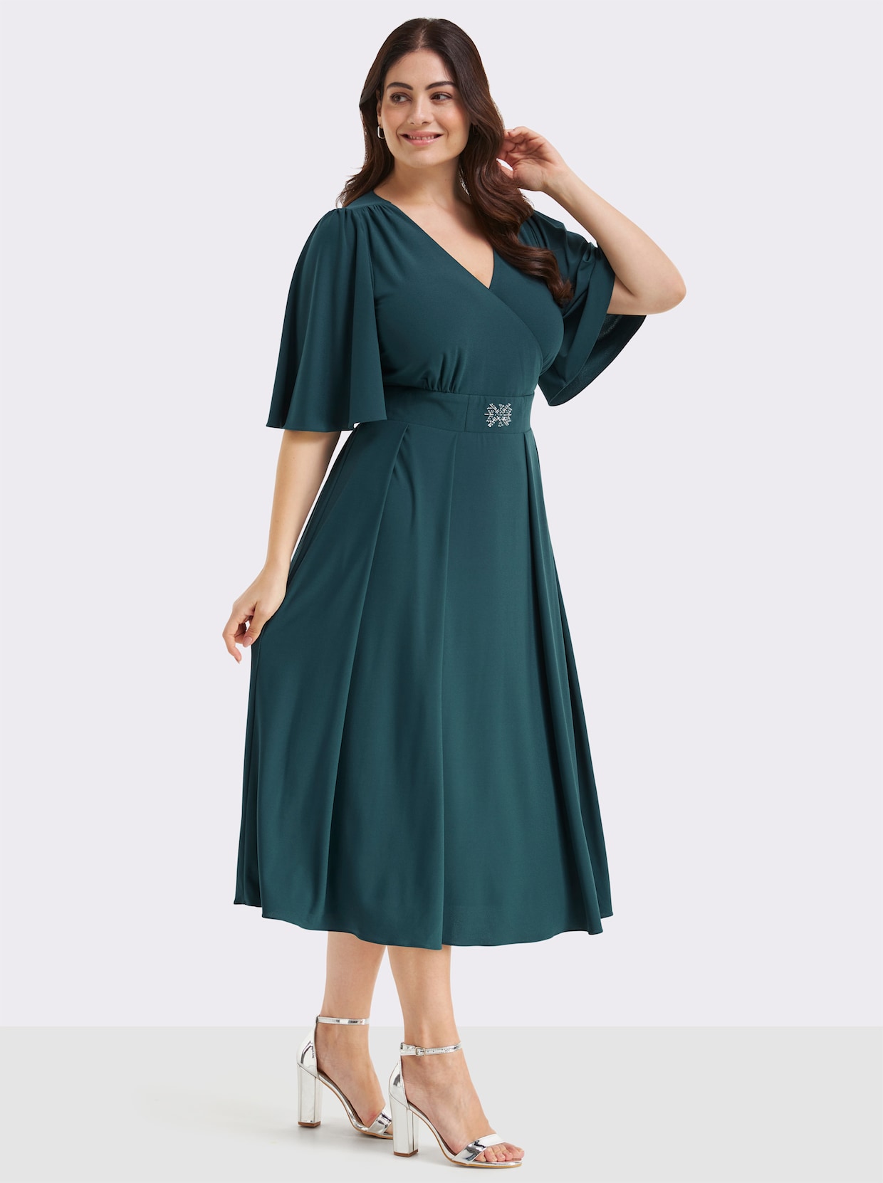 sheego Abendkleid mit Stickerei am Taillenbund - petrol