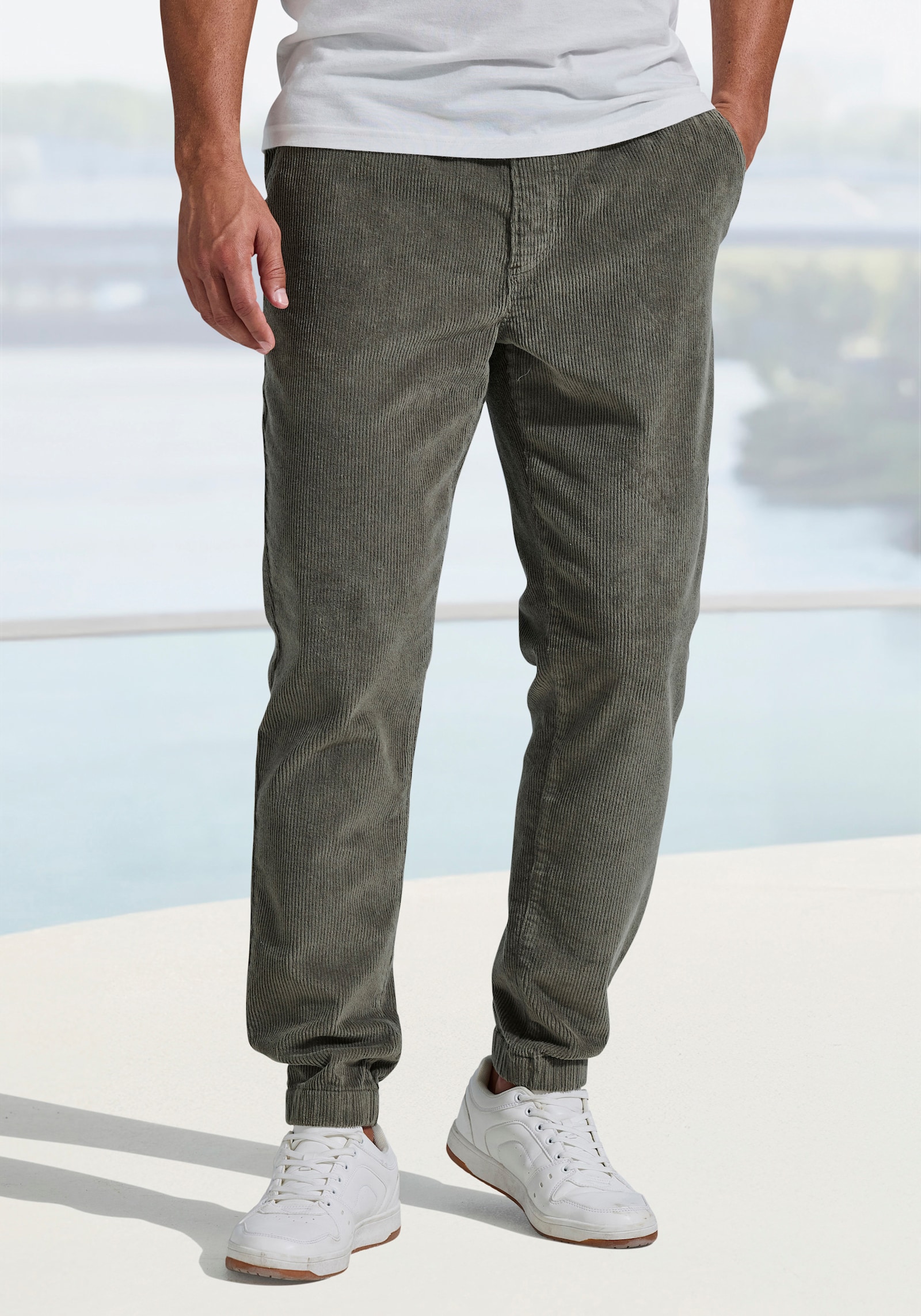 John Devin Jogger Pants - salbei