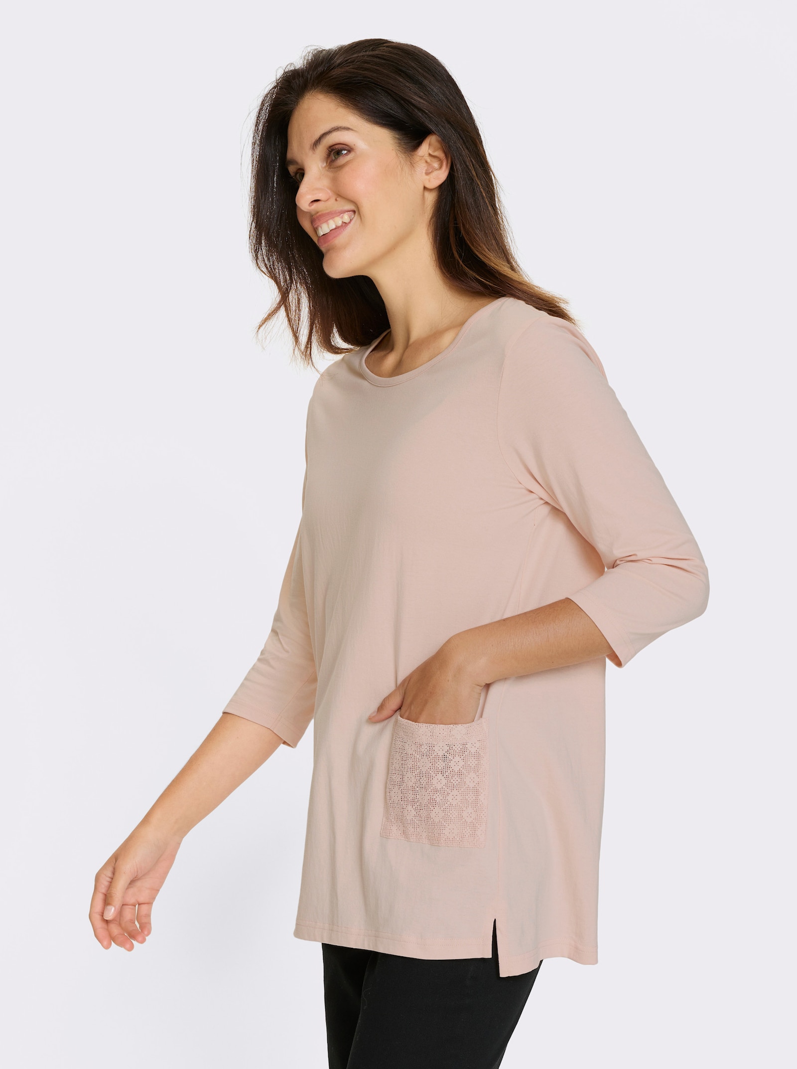 Dlouhé tričko s nakládanými kapsami - pudrová