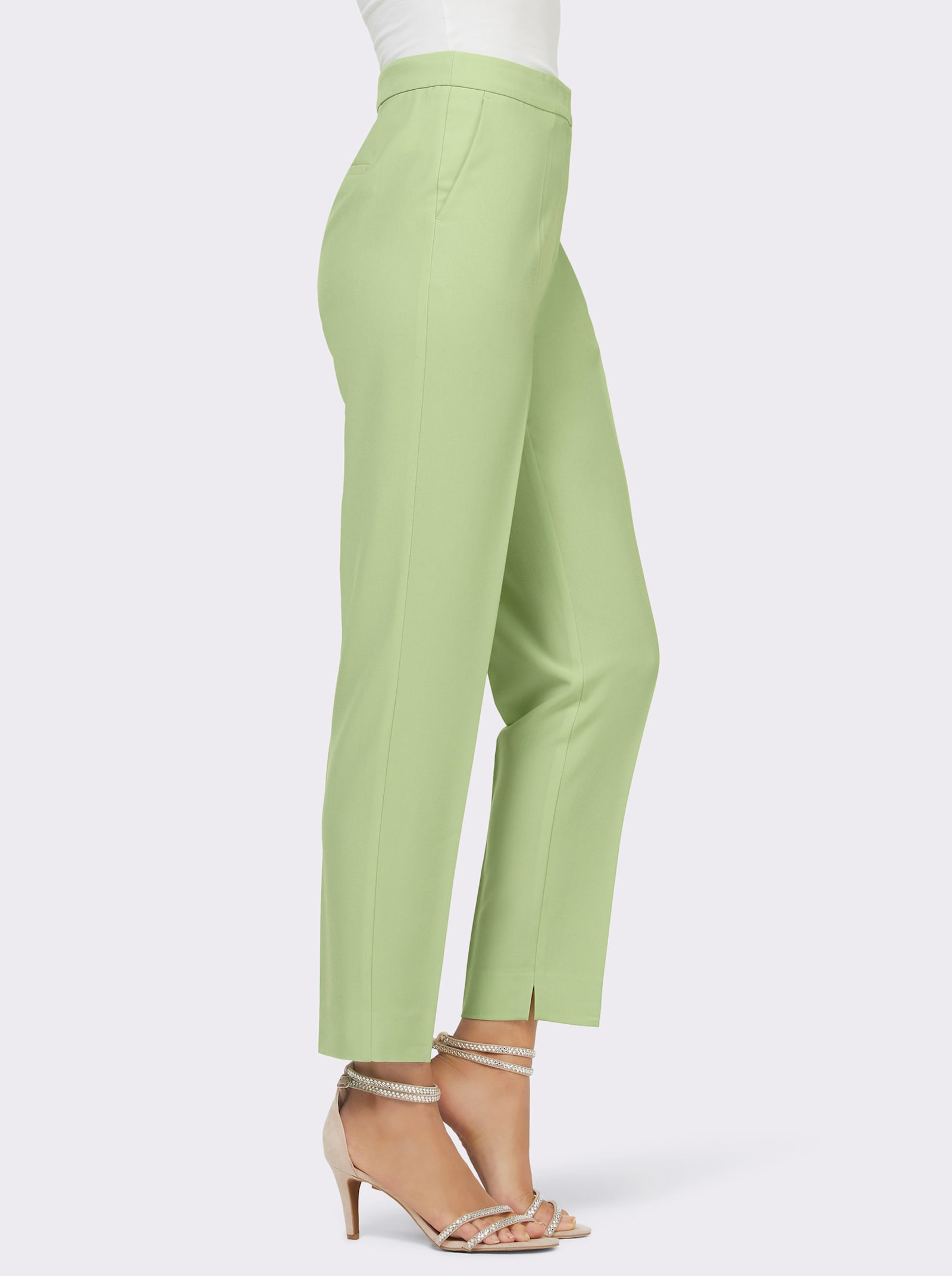 Bügelfaltenhose mit angedeuteten Taschen hinten - reseda