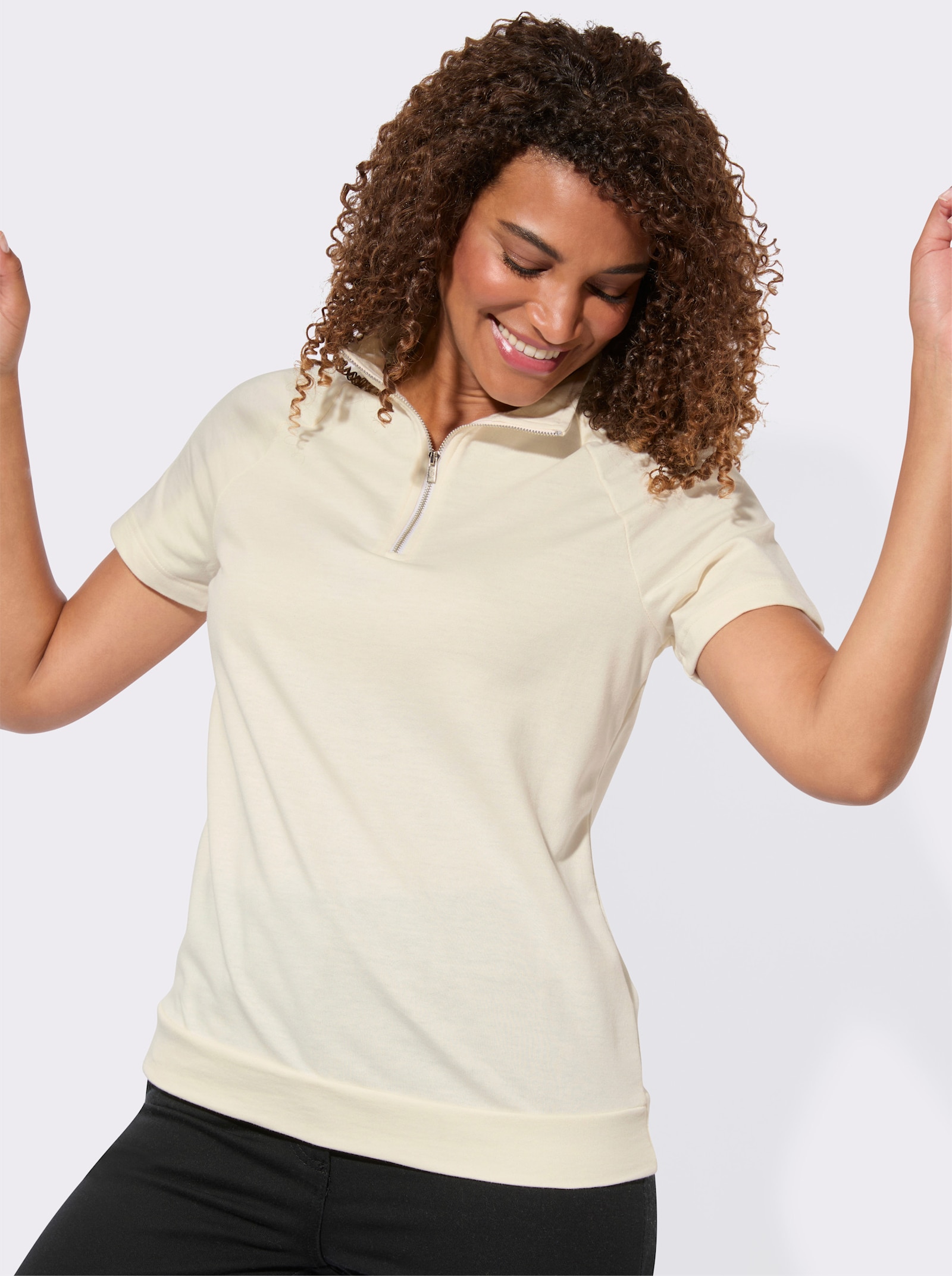 Sweatshirt mit überschnittenen Schultern - champagner