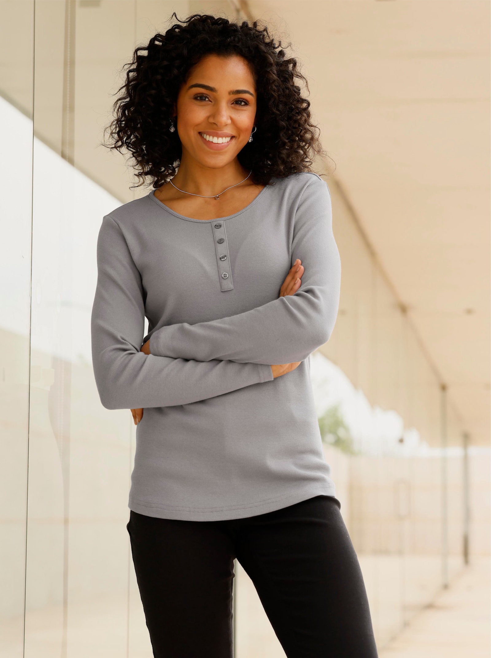 Tričko s dlouhým rukávem a ozdobnou knoflíkovou lištou - šedá