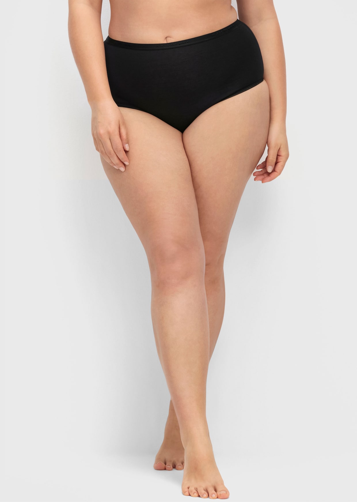 Taillenslip mit Elastik-Abschlüssen - schwarz