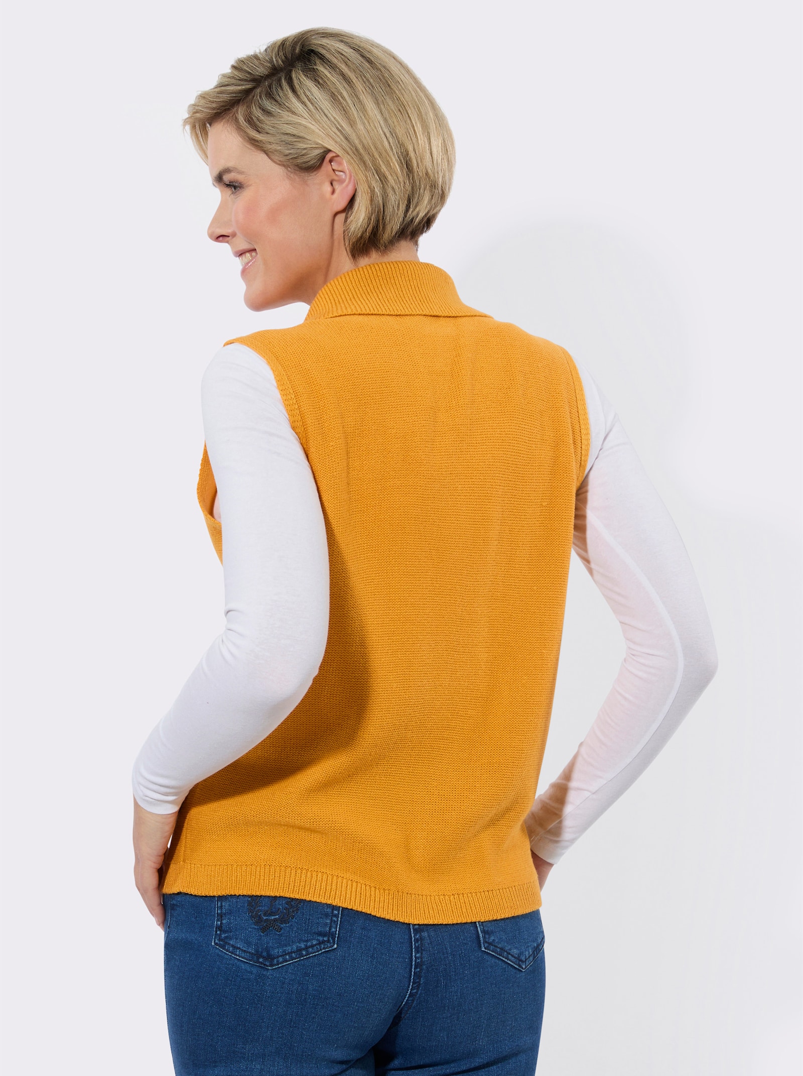 Strickweste in leicht melierter Optik - ocker