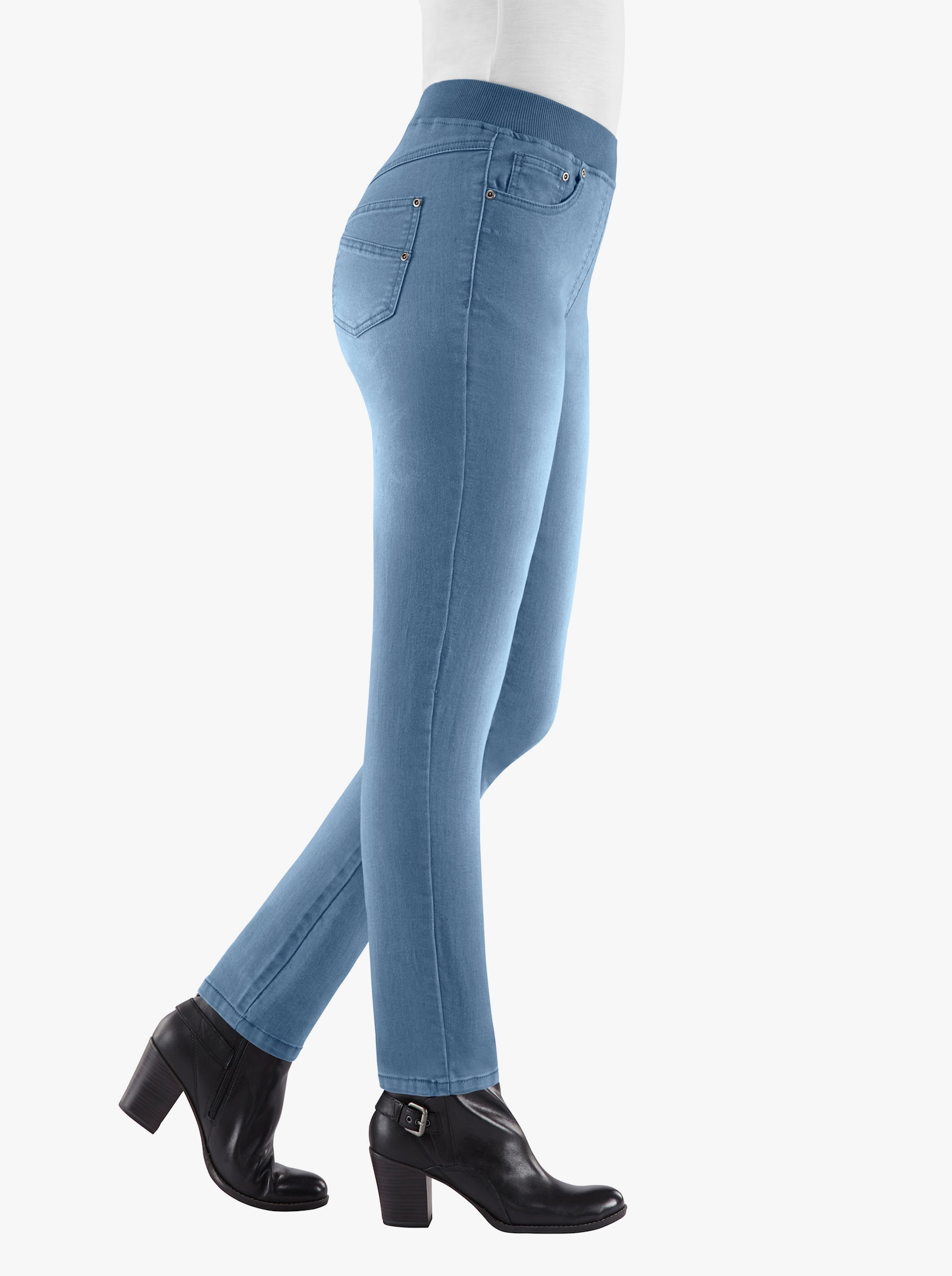 Schlupfjeans mit geripptem Strick-Dehnbund - blue-bleached