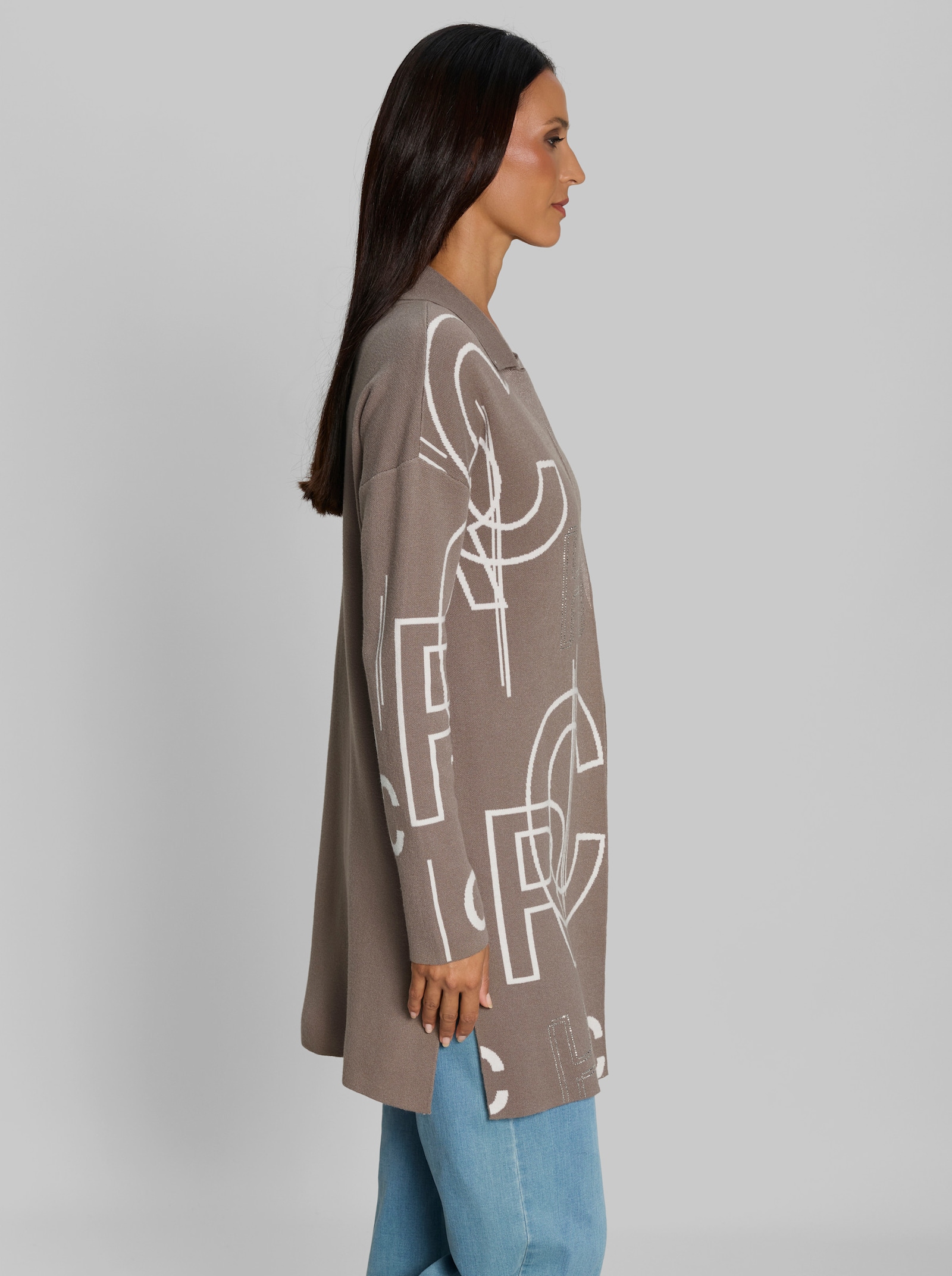 heine Strickmantel mit Lettering - taupe-ecru-gemustert