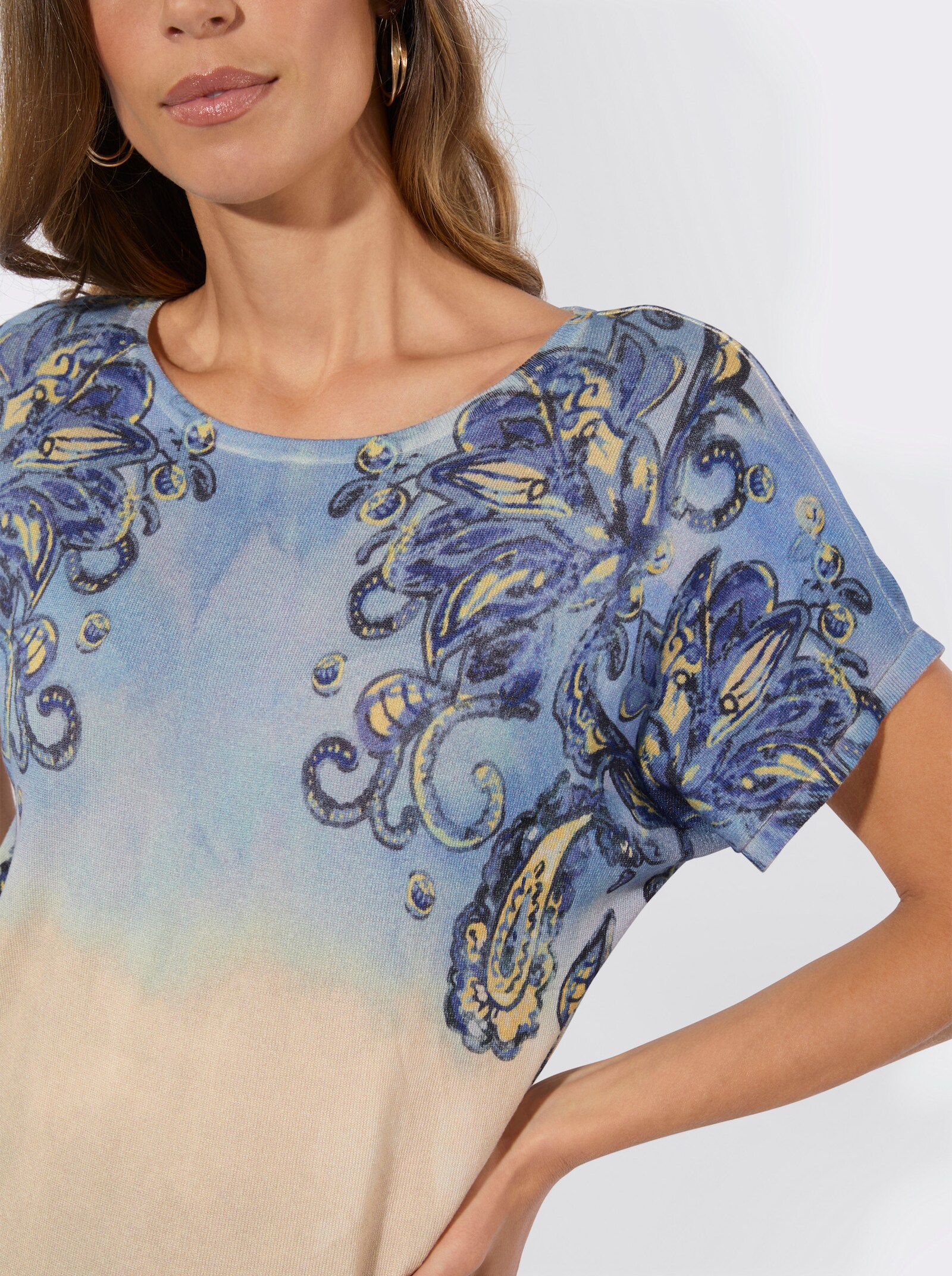 Kurzarmpullover mit modischem Strickdruck - champagner-taubenblau-bedruckt