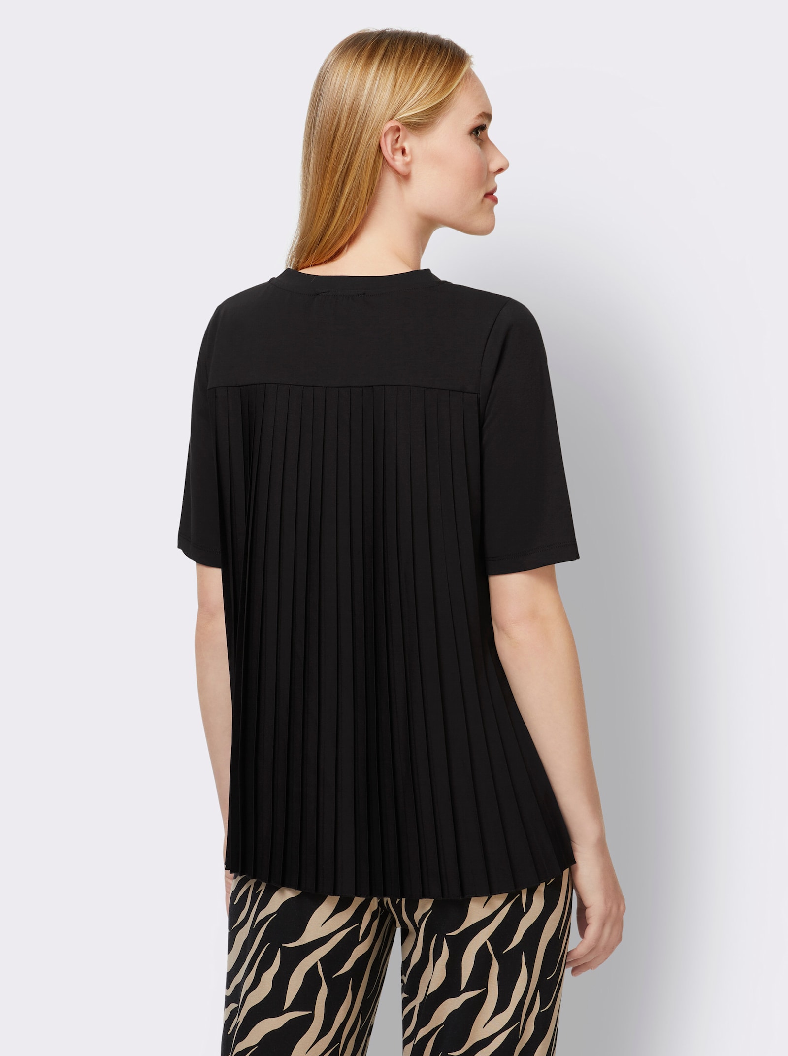 heine Plissee-Shirt mit Seitenschlitzen - schwarz