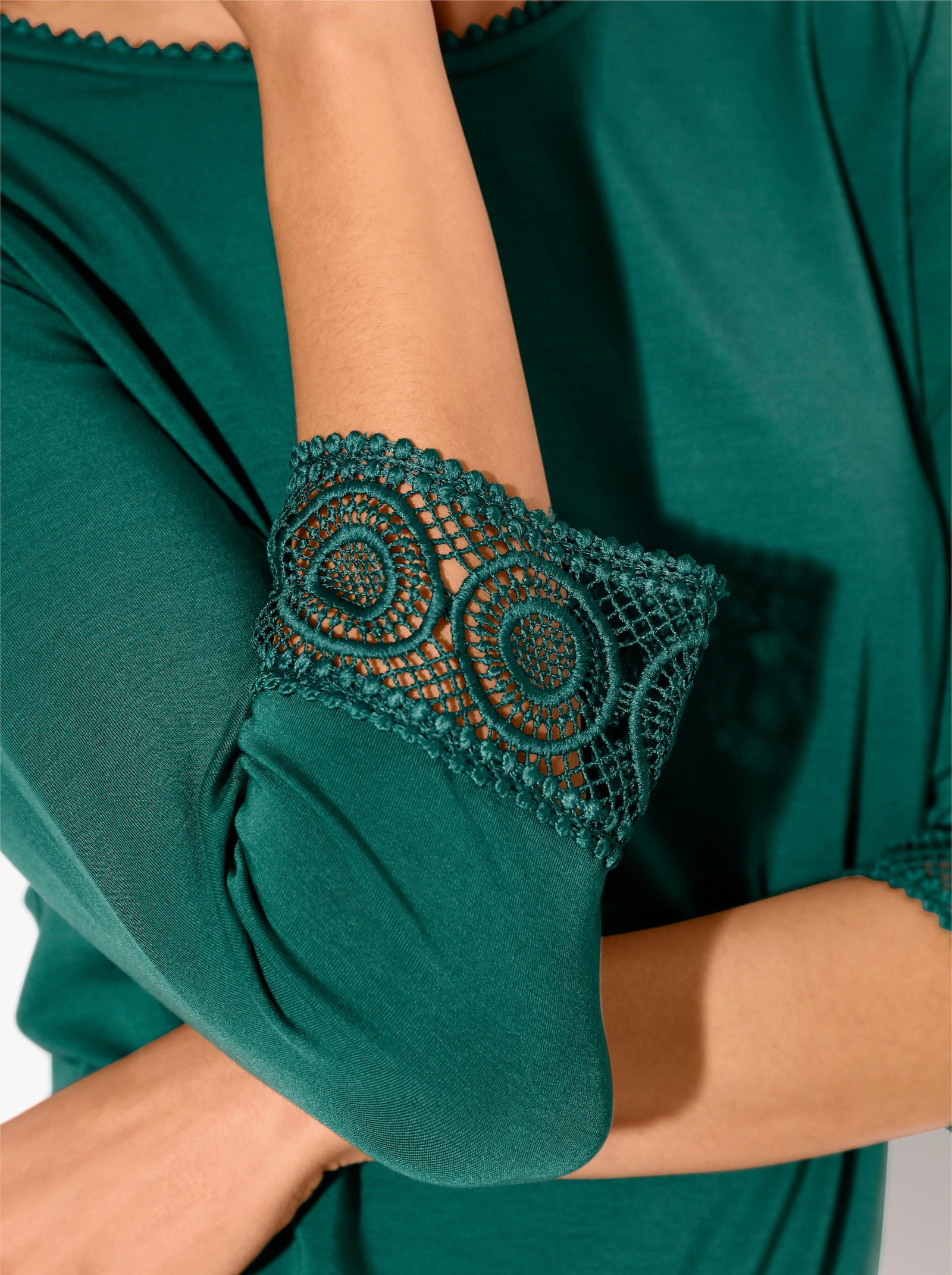 CREATION L PREMIUM 3/4-Arm-Shirt mit Spitzenbordüre an Ausschnitt und Ärmeln - dunkelgrün