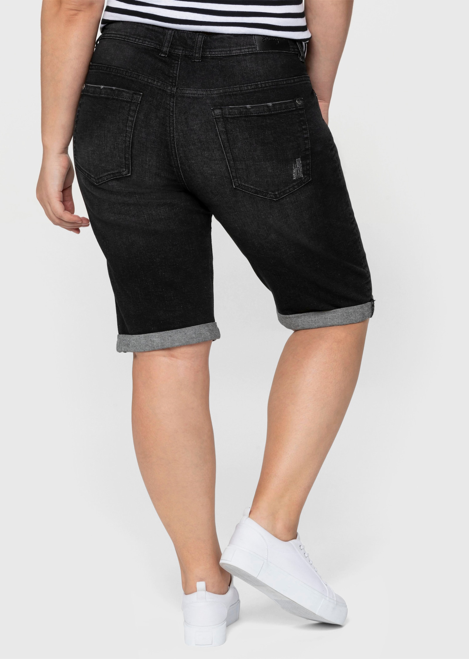 sheego Jeansbermudas mit Destroyed-Effekten - black used denim