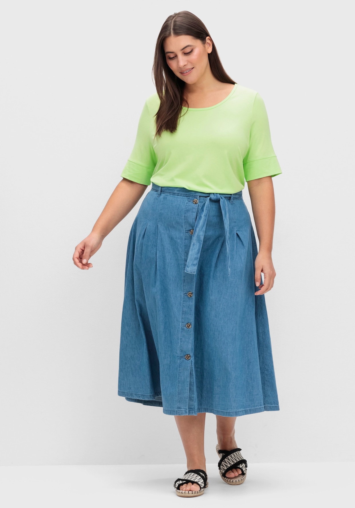 T-Shirt mit zweilagigem Ärmelbündchen - kiwi