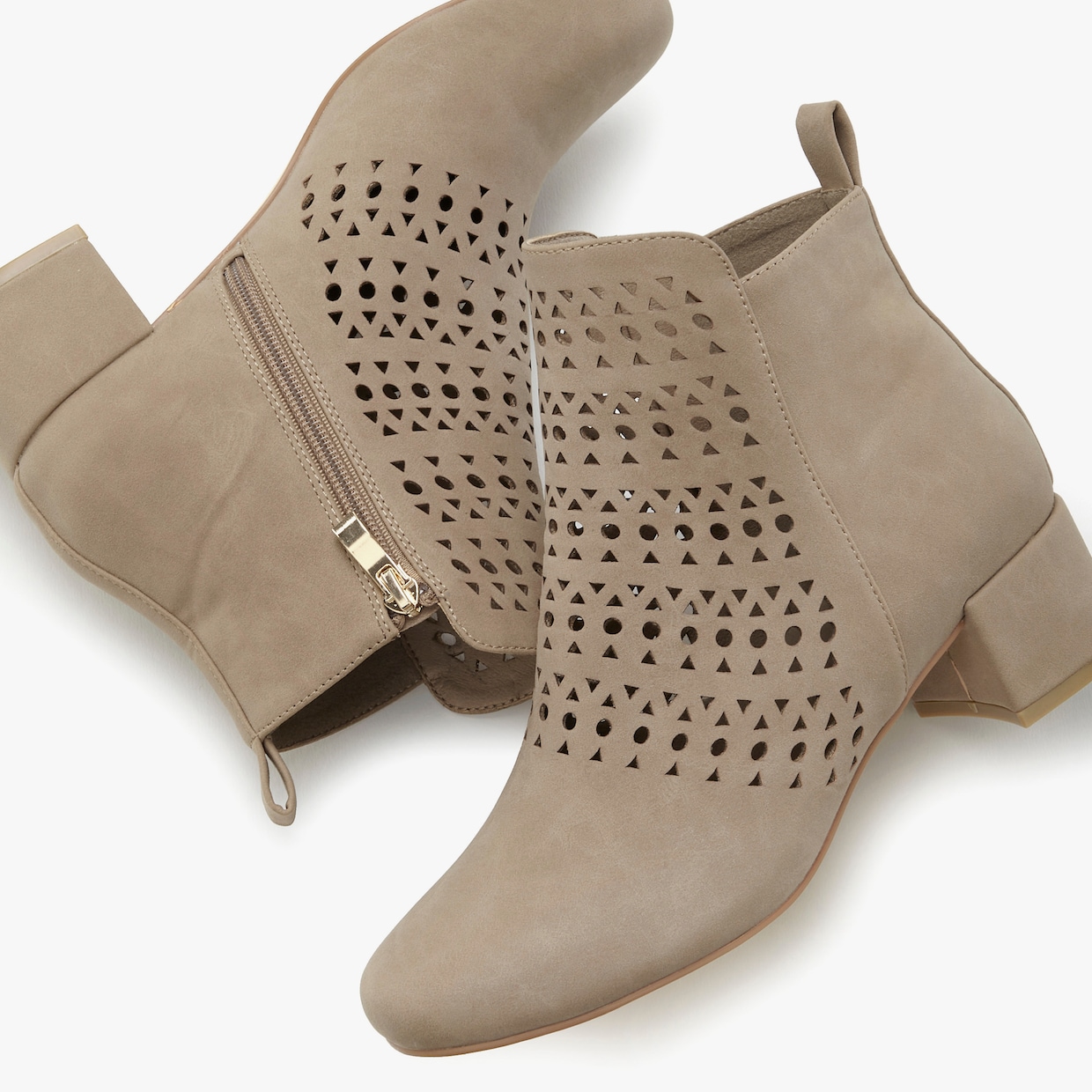 LASCANA Stiefelette - taupe