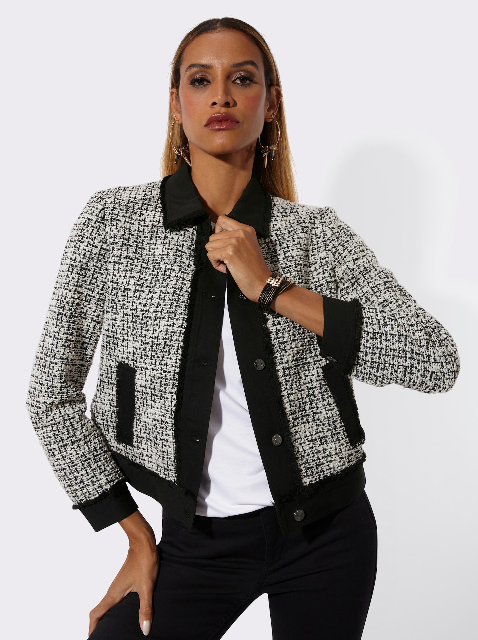 Blazer mit modischen Fransen - schwarz-ecru-gemustert