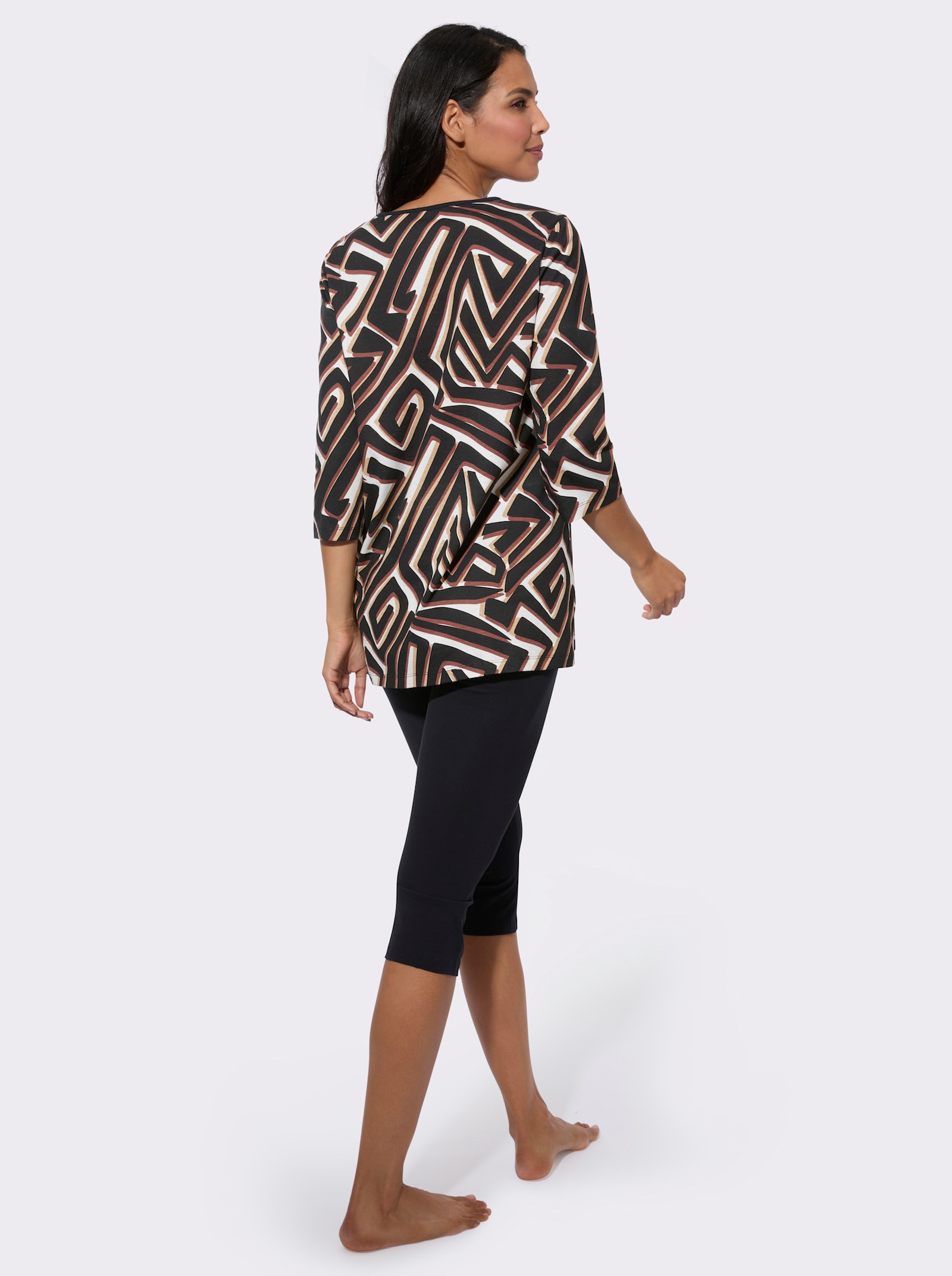 Capri-Schlafanzug in Single-Jersey-Qualität - schwarz-camel-bedruckt