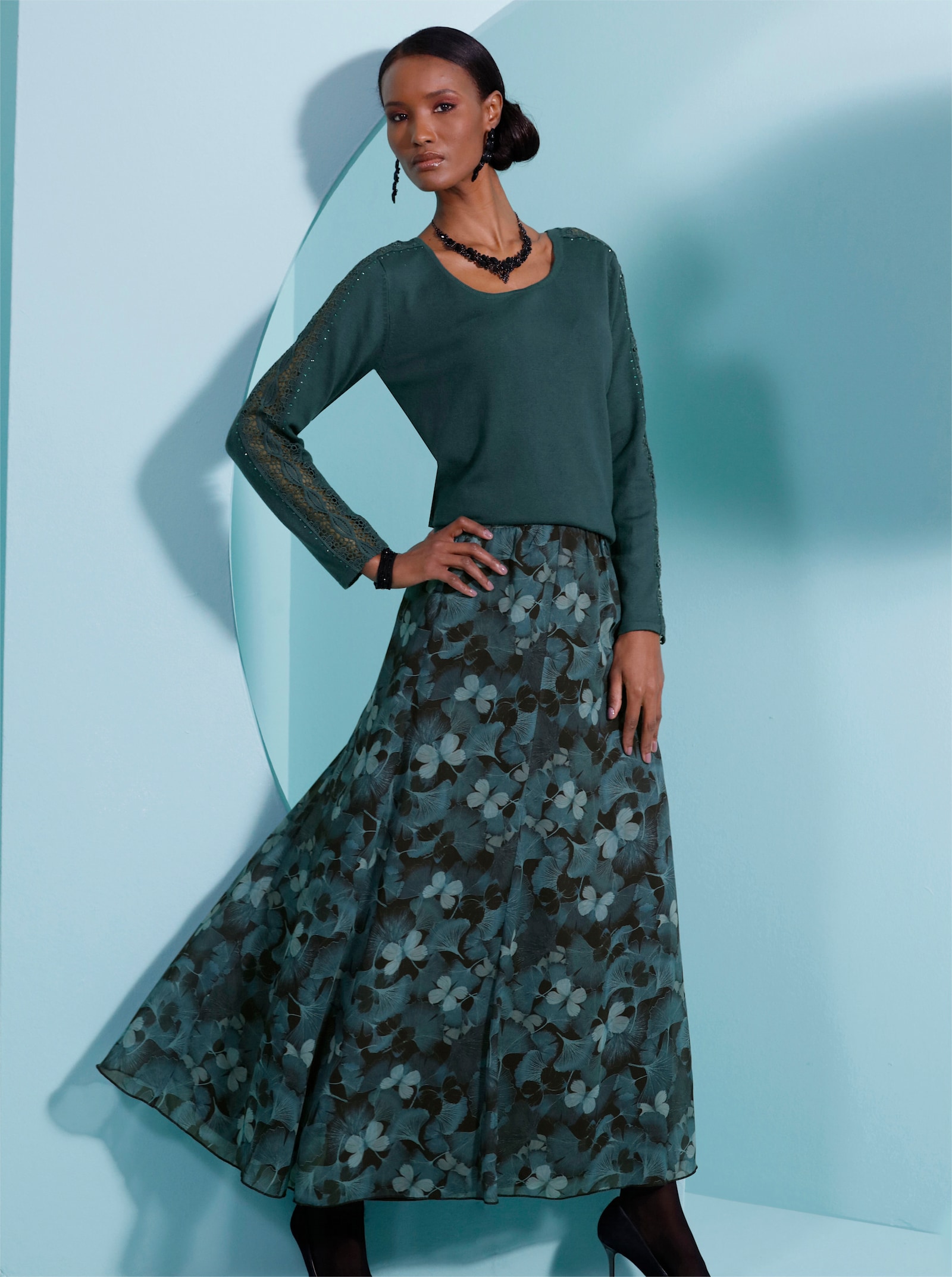 A-lijn-rok met comfortband rondom - zwart/petrol bedrukt