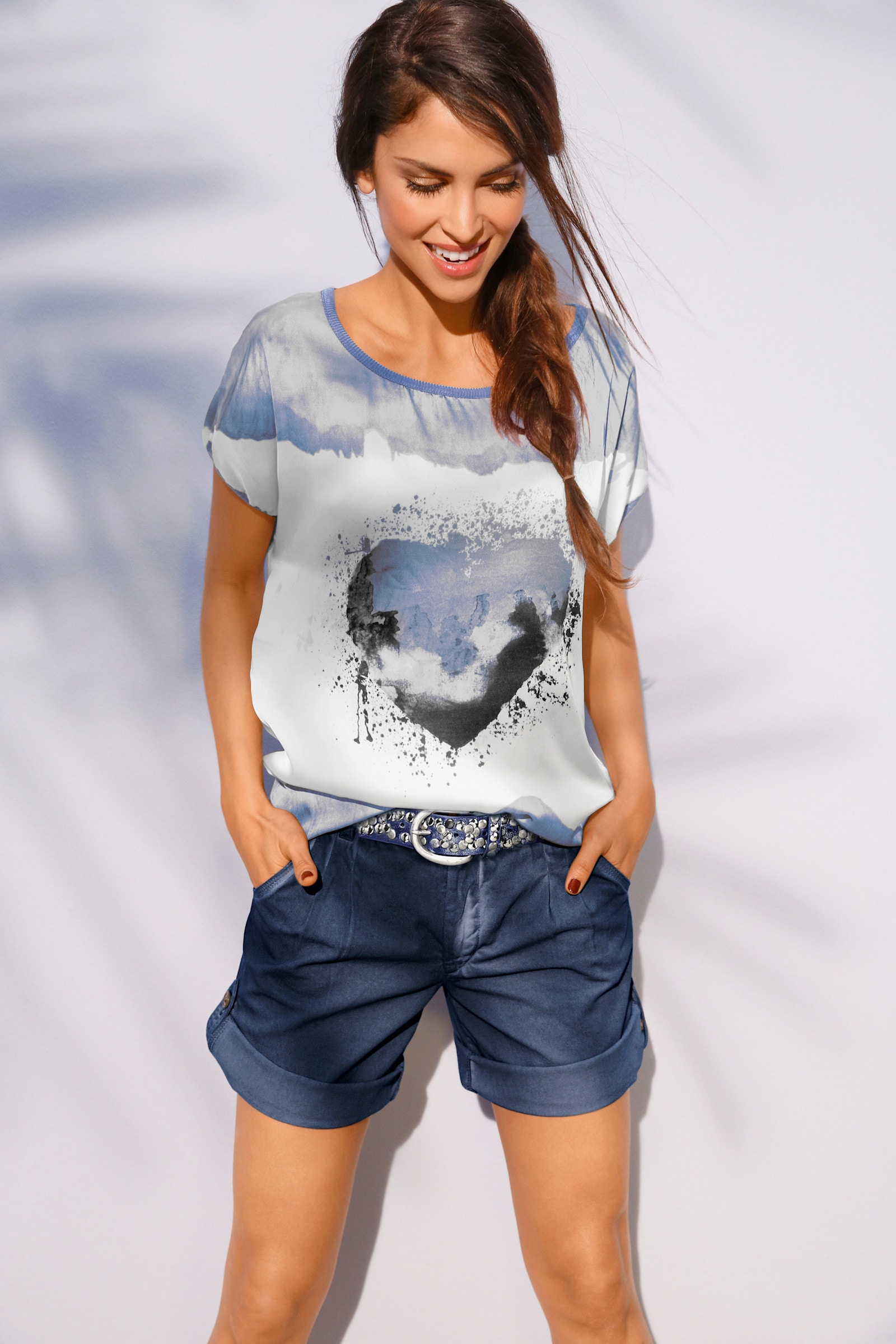 heine Kurzarmshirt mit Herz-Motiv - blau