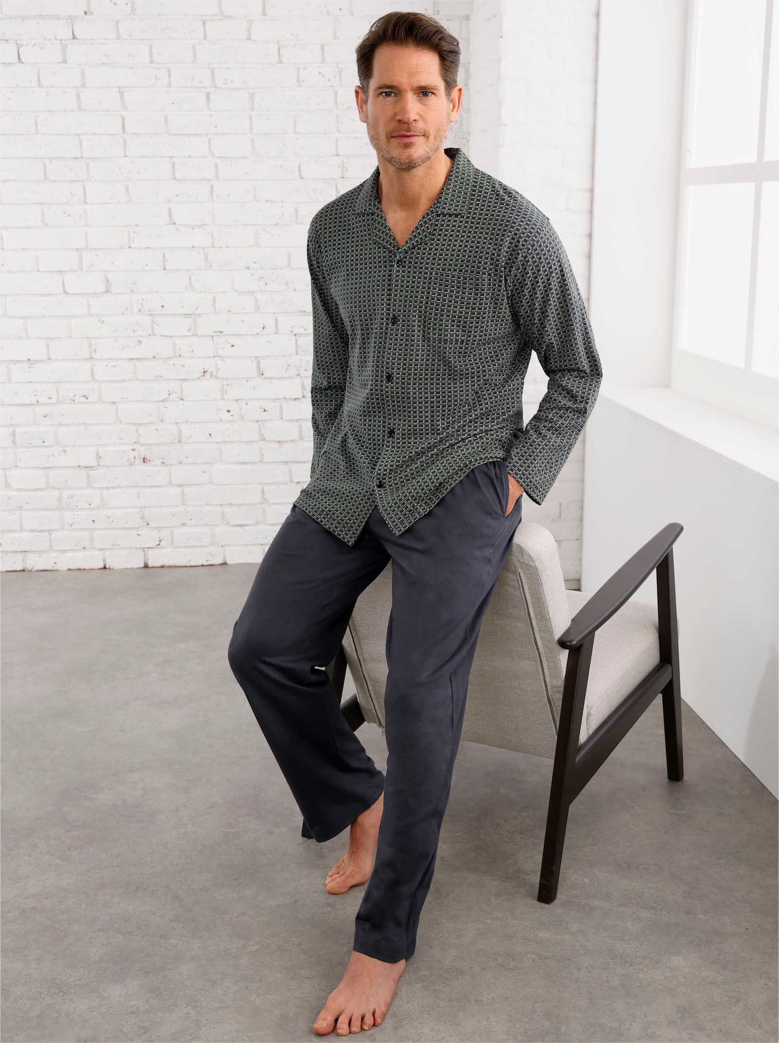 Normann Pyjama - antraciet/reseda bedrukt