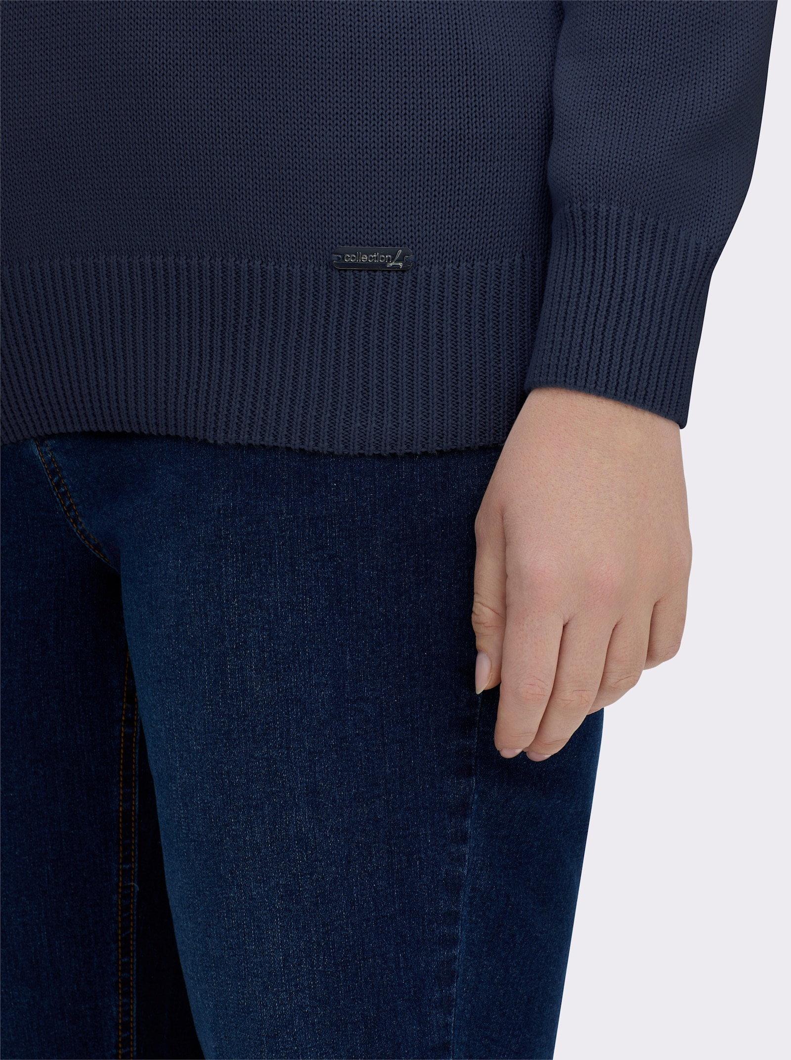 V-Ausschnitt-Pullover mit Baumwolle - marine