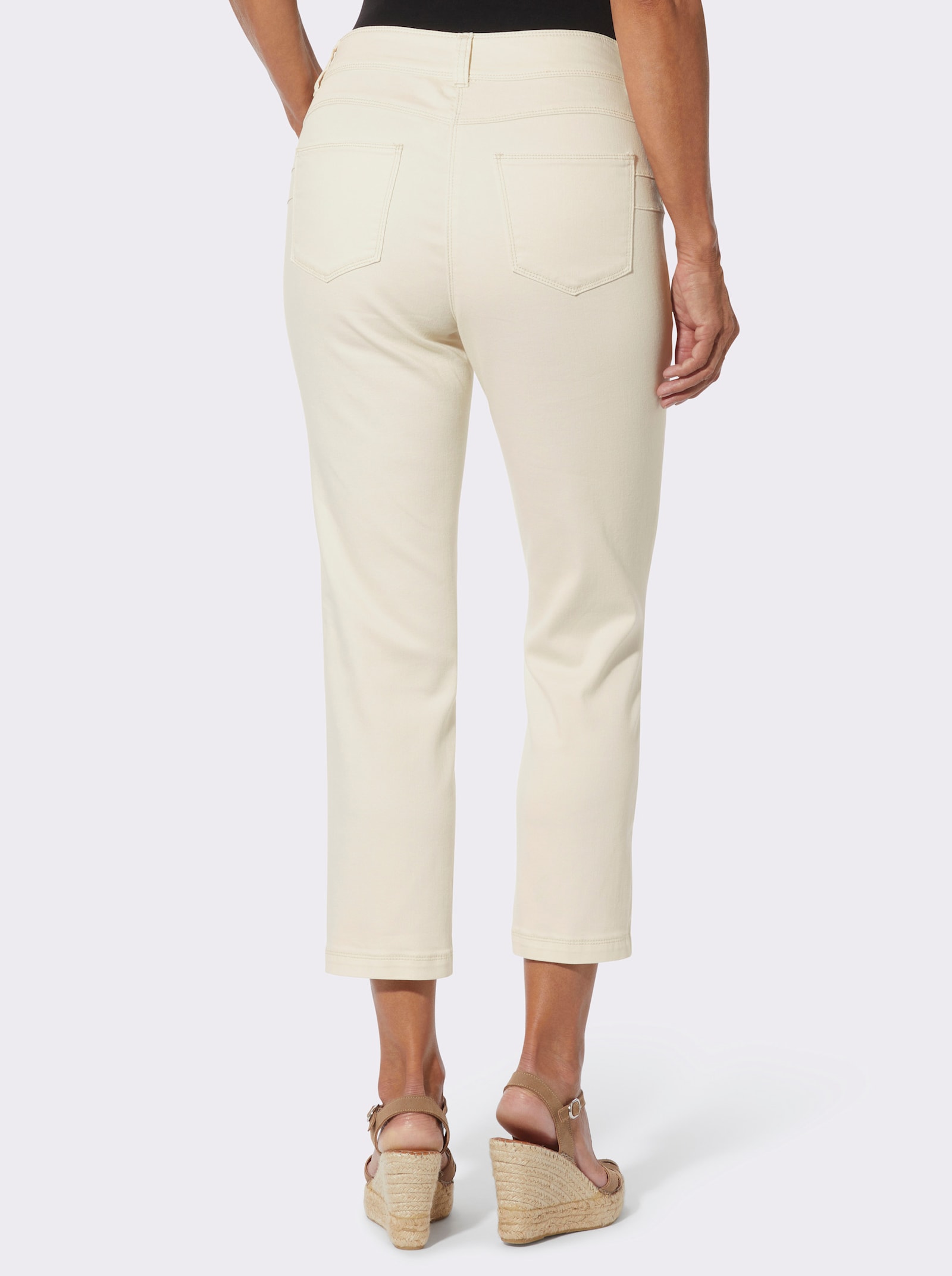 7/8-Hose mit Kontrastknöpfen - champagner