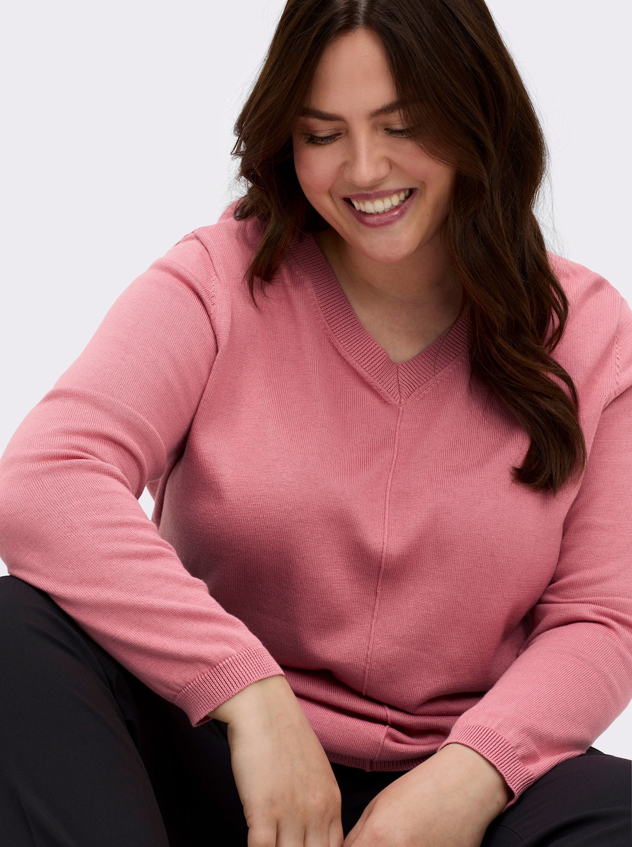 V-Ausschnitt-Pullover mit Biesen vorne - erika