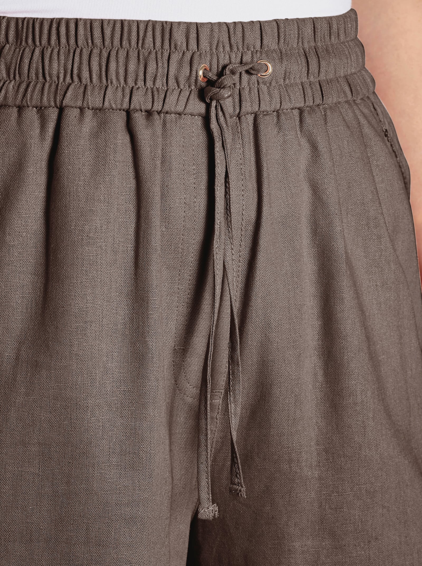 sheego Bermuda met pailletten langs de zakken - donkertaupe