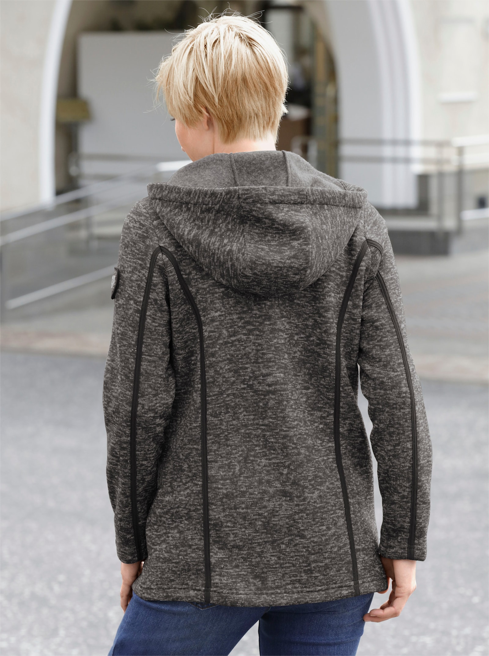 Kapuzenfleecejacke mit Umlegekragen - mokka-meliert