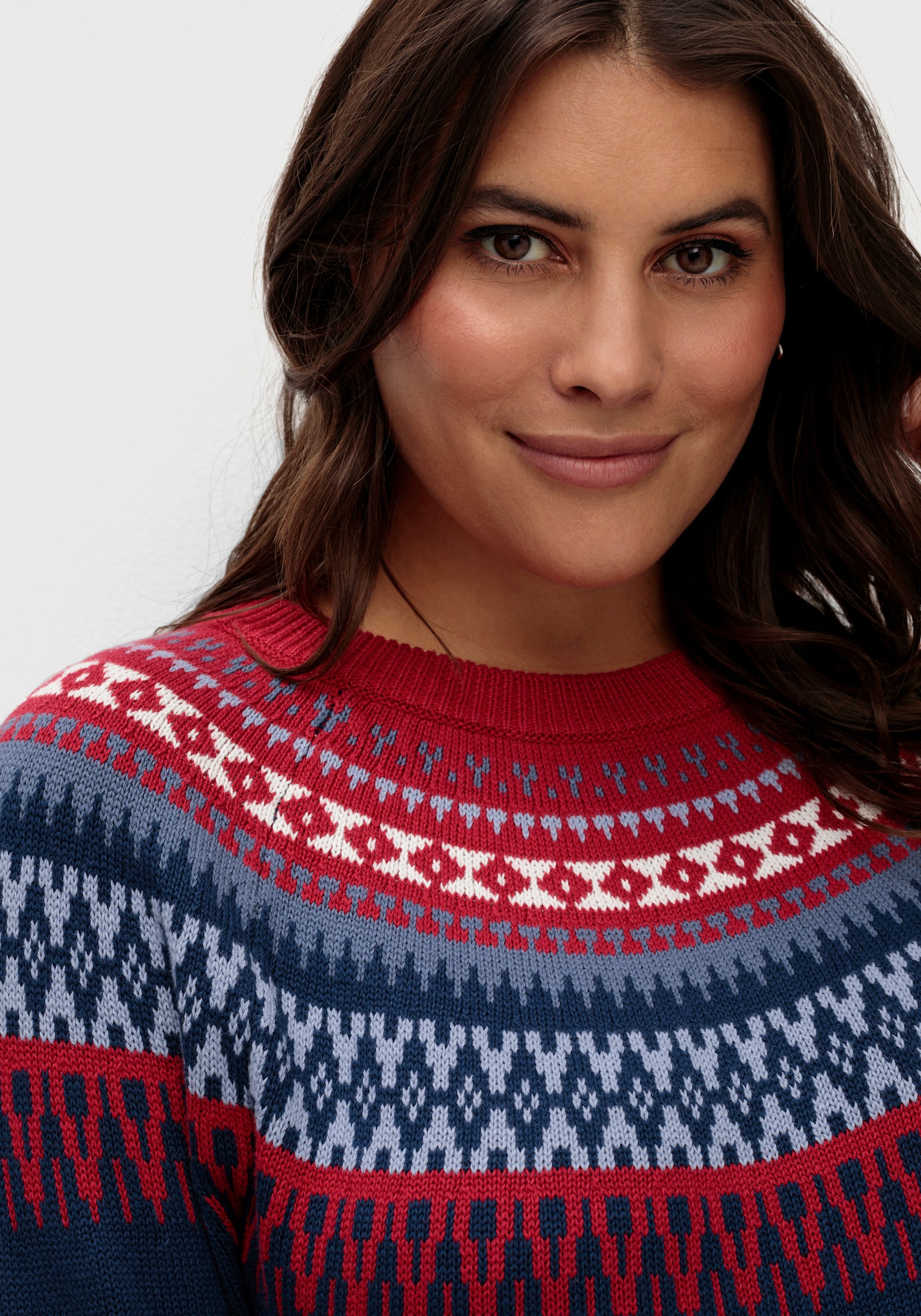 Norwegerpullover aus reiner Baumwolle - nachtblau-kirsche-gemustert