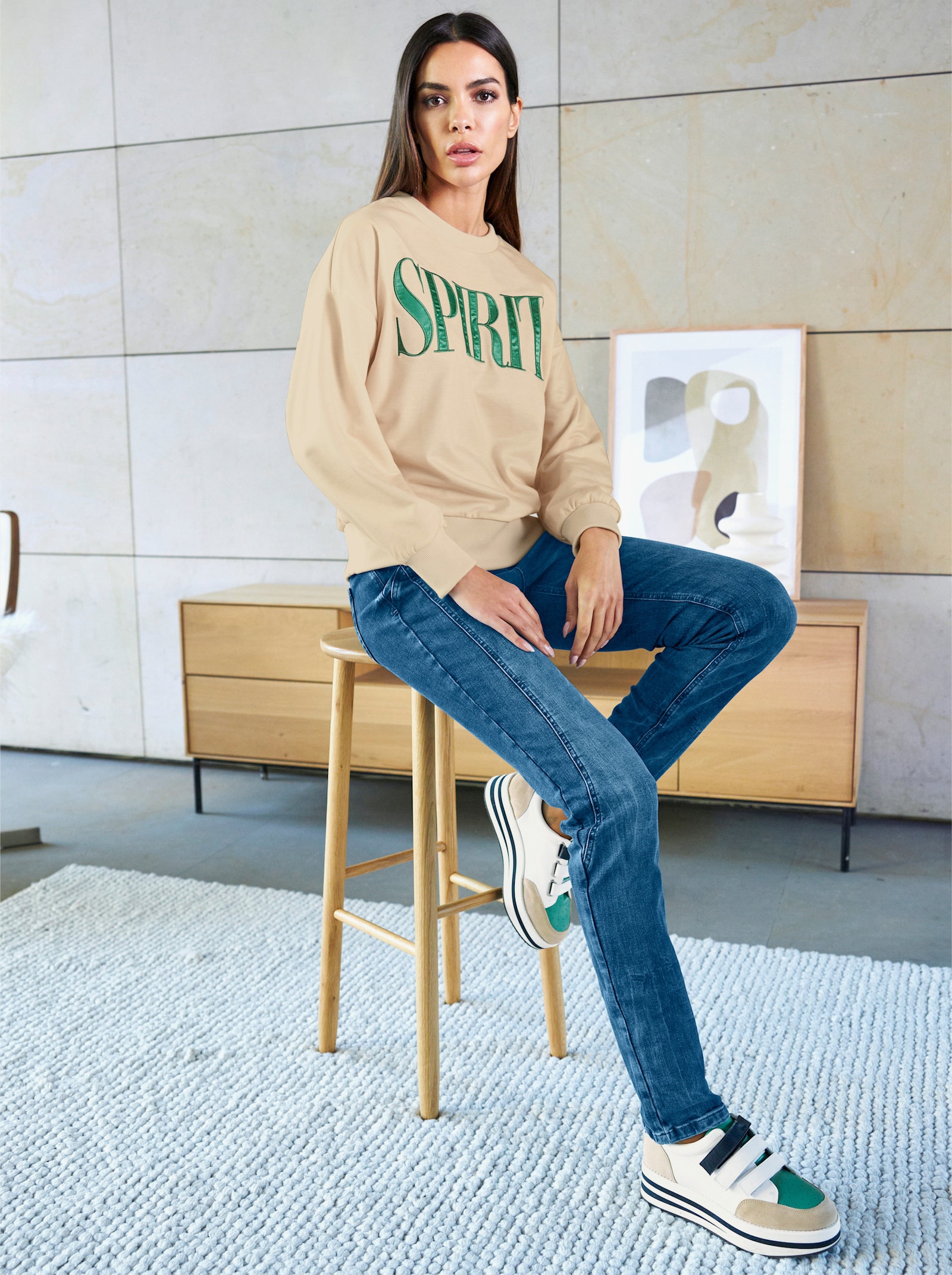 heine Sweatshirt mit Schriftzug in Satin-Optik - elfenbein