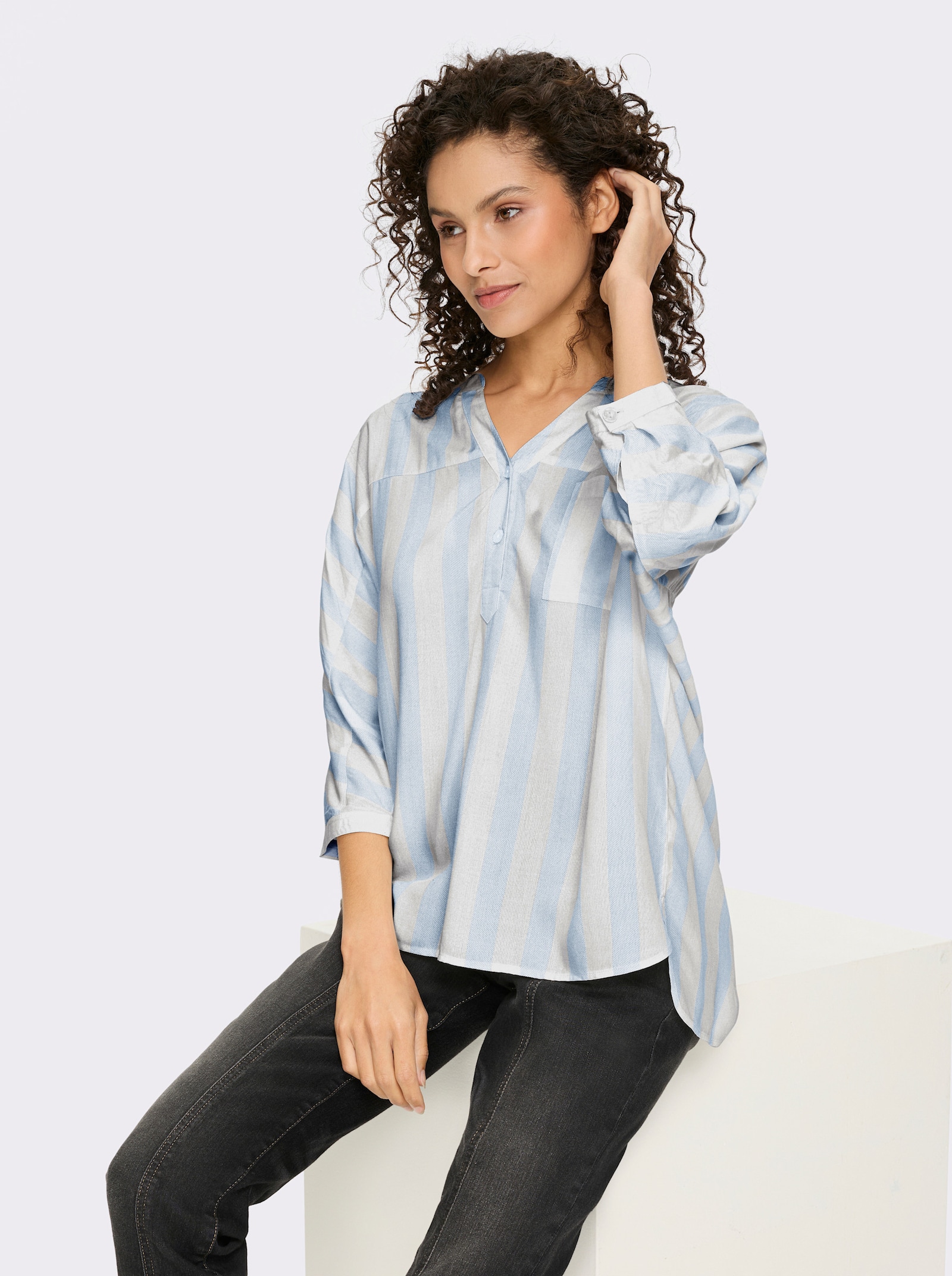 heine Gestreifte Bluse mit Fledermausärmeln - ecru-himmelblau-gestreift