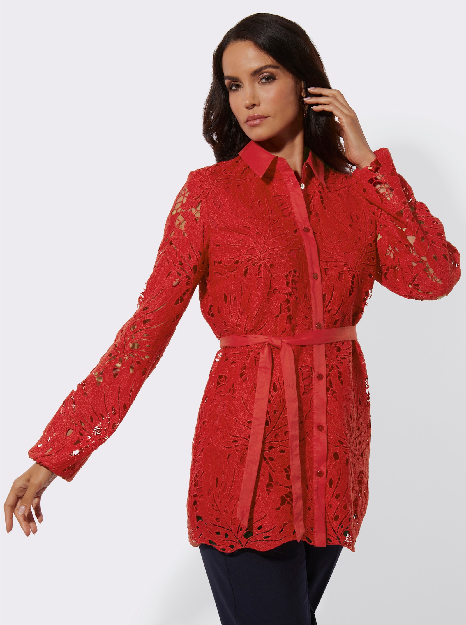  Spitzenbluse mit Bindegürtel - rot