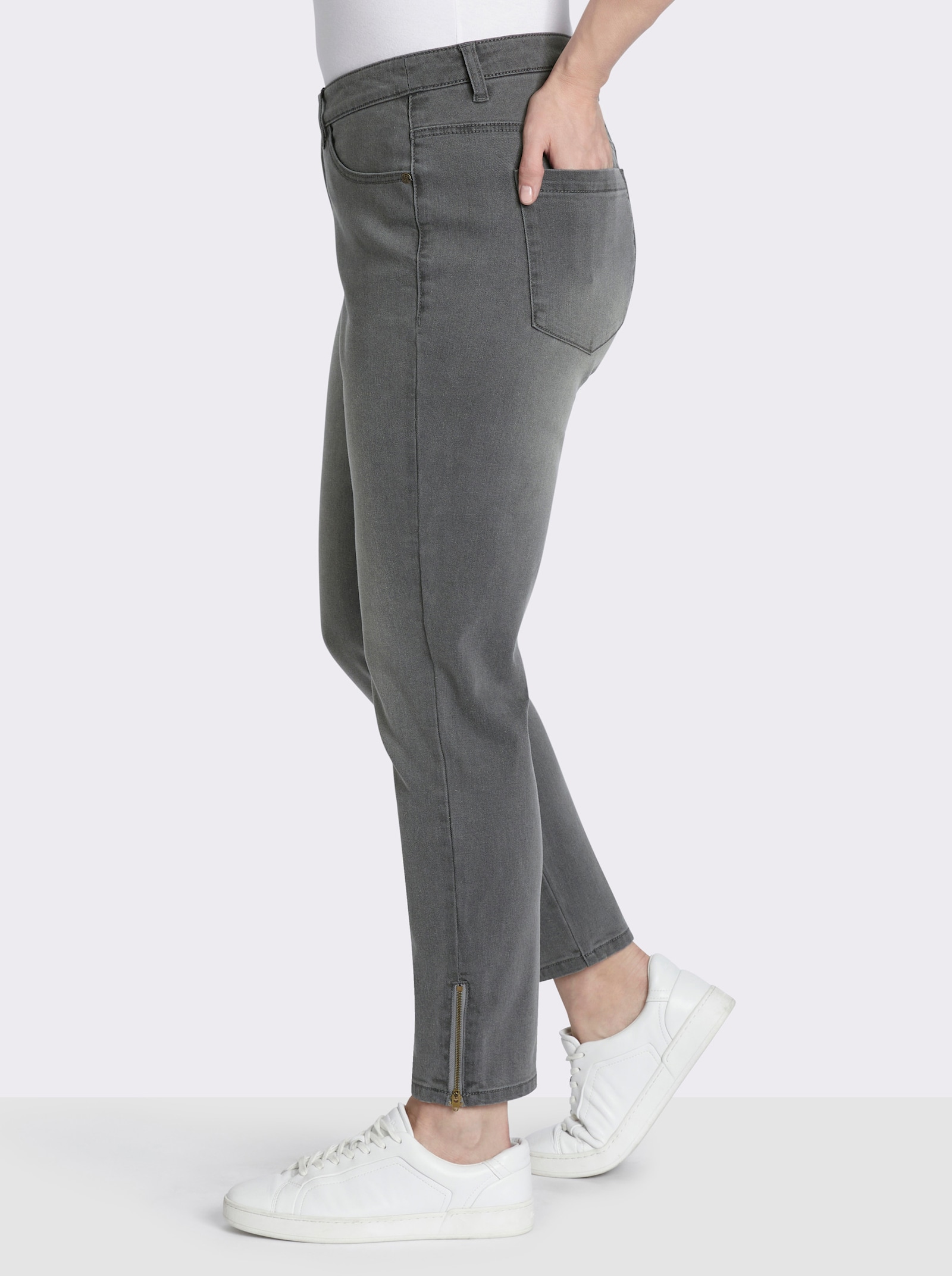 sheego Stretch-Jeans mit Zipper am Saum - grey denim