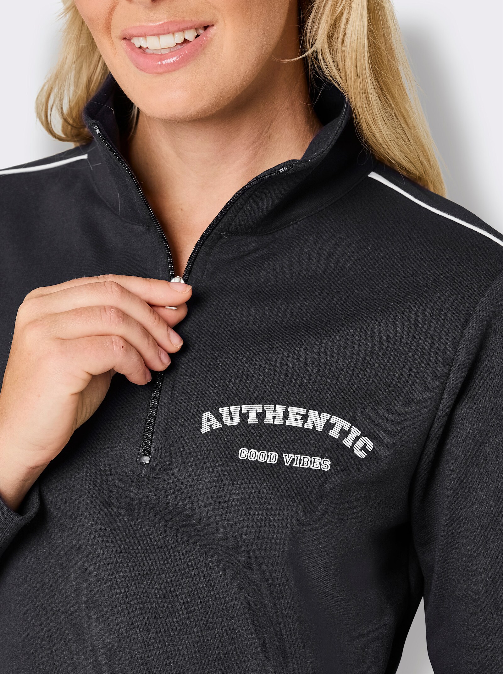feel good Langarmshirt mit Zipper - schwarz-weiß