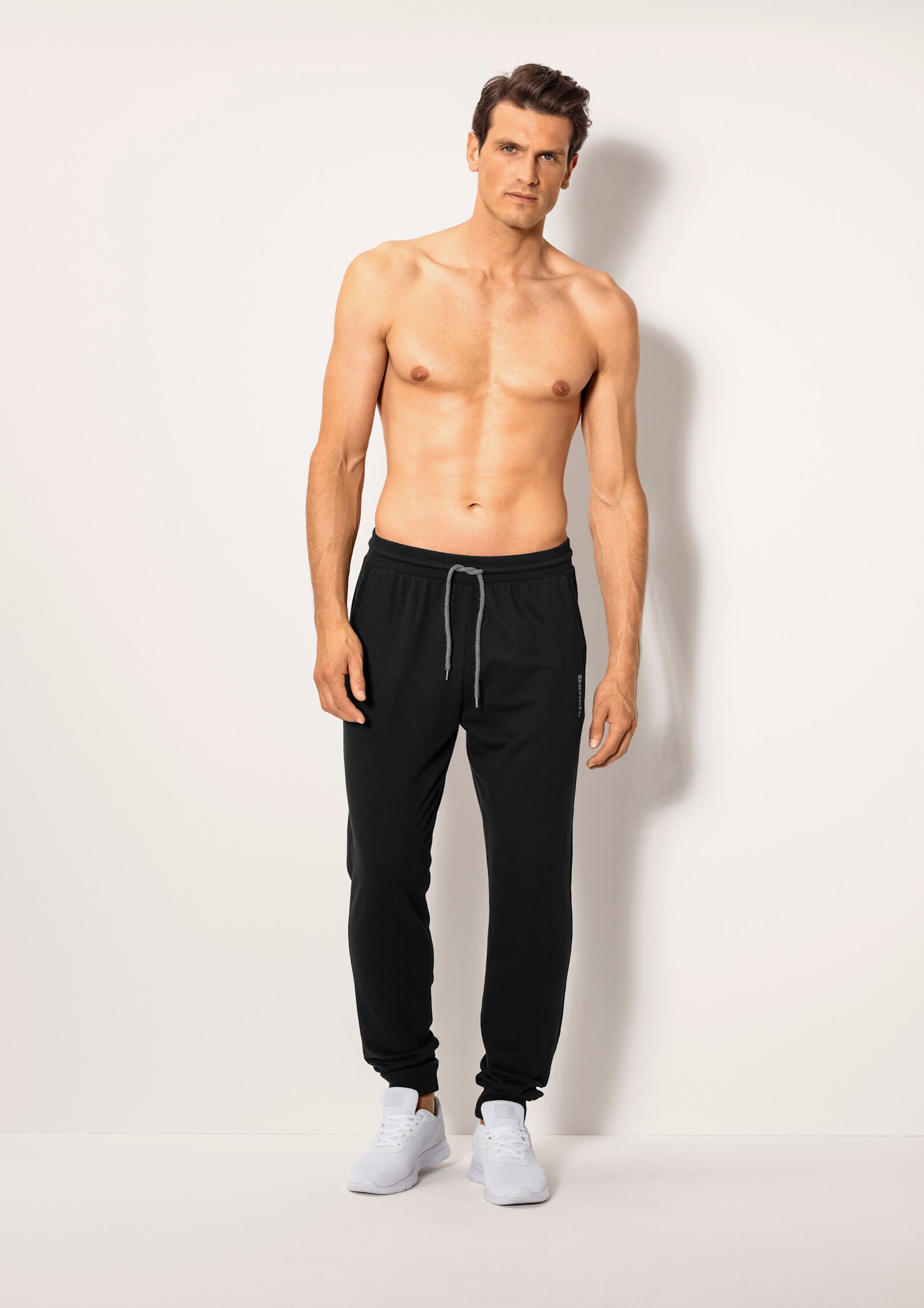 Bench. Loungewear Sweathose - schwarz