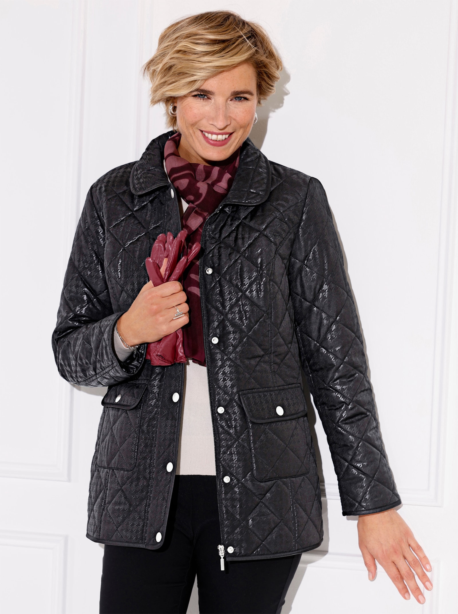 Gewatteerde jas met pied-de-poule-patroon - zwart