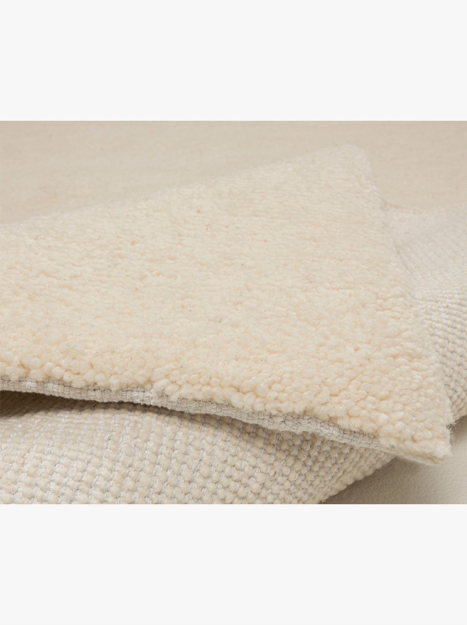 Theko Teppich - wollweiß