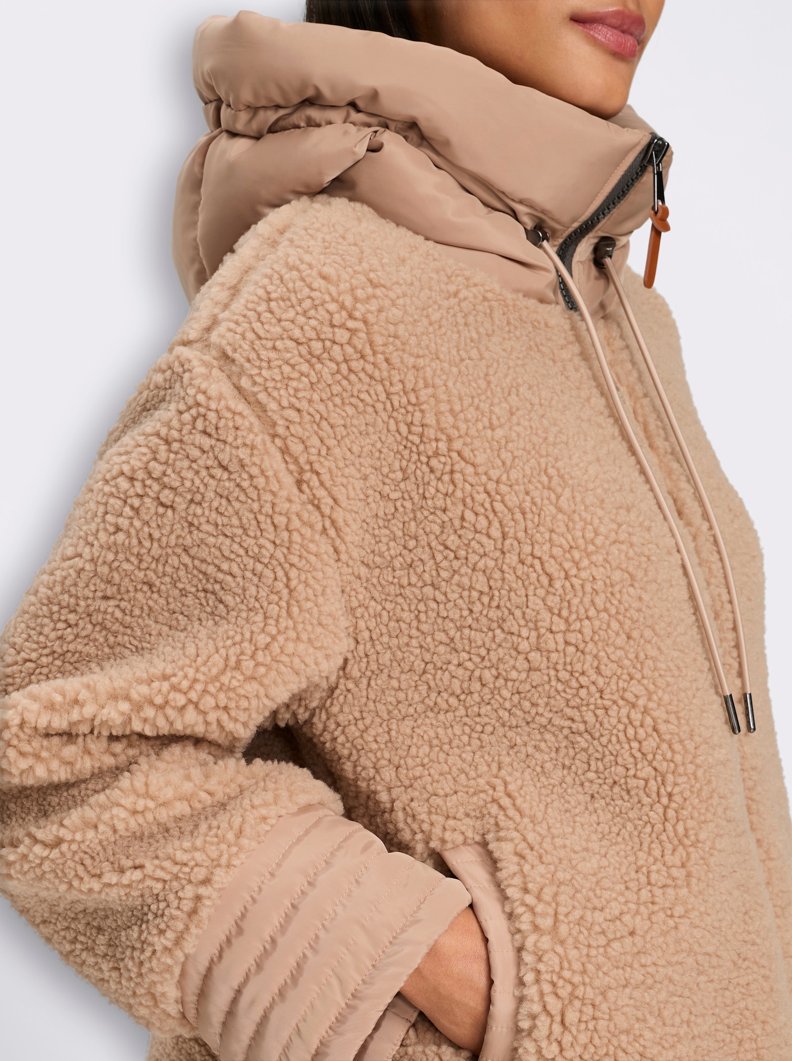 heine Jacke aus Fell-Imitat - beige