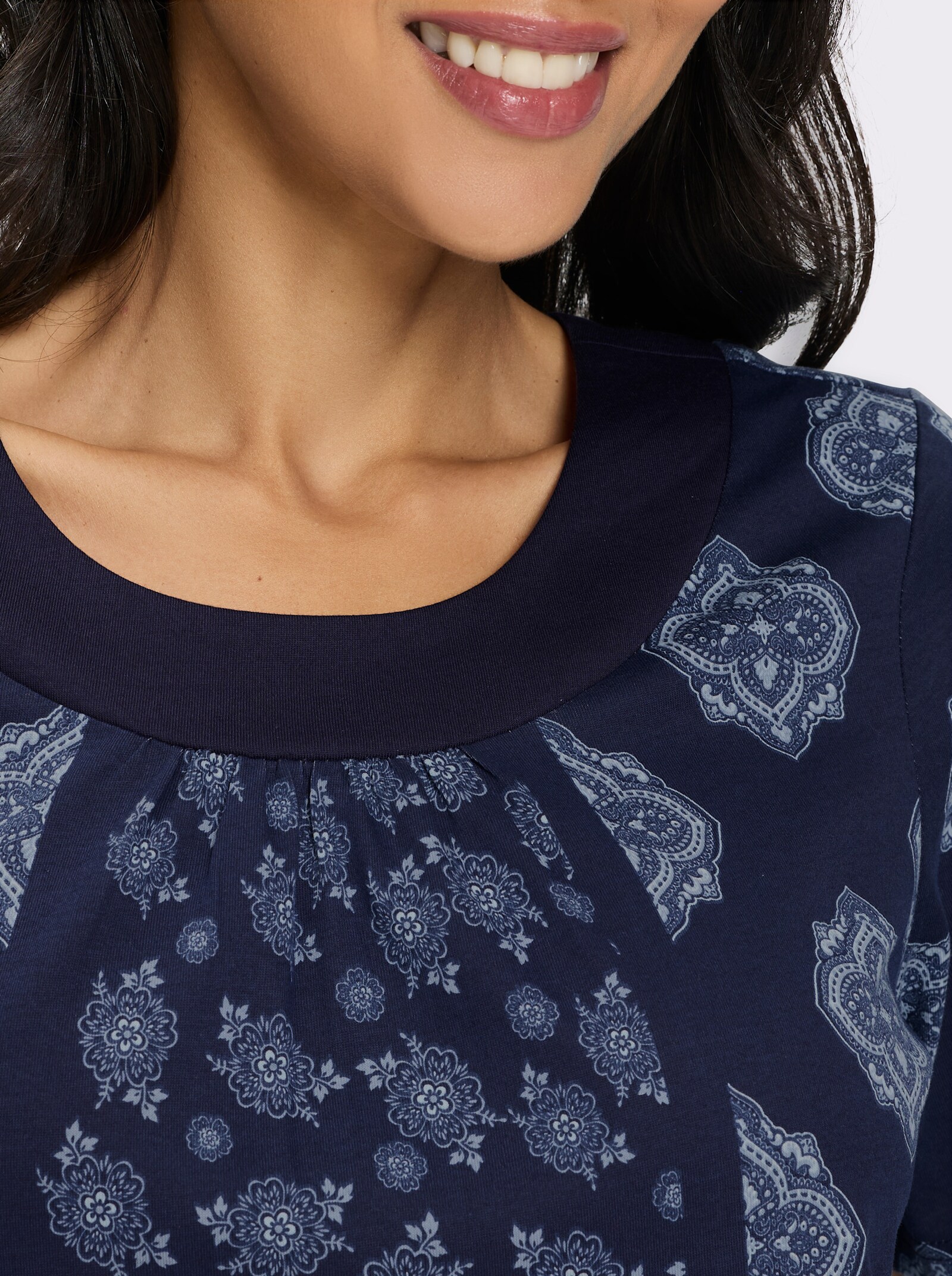 Longshirt mit gekräuseltem Rundhals-Ausschnitt - marine-hellblau-bedruckt