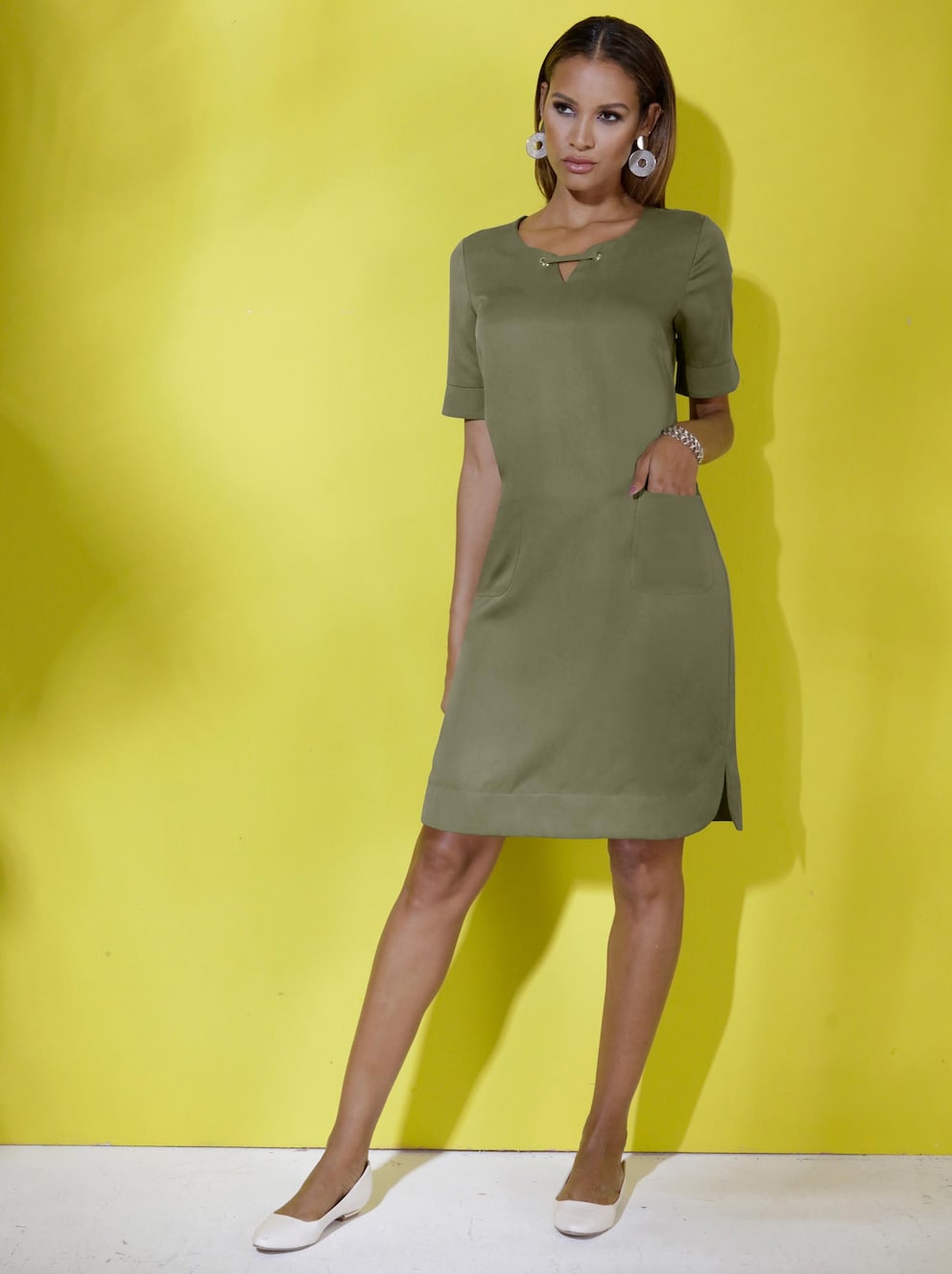 Exklusive Kleider kaufen im Online Shop creation L