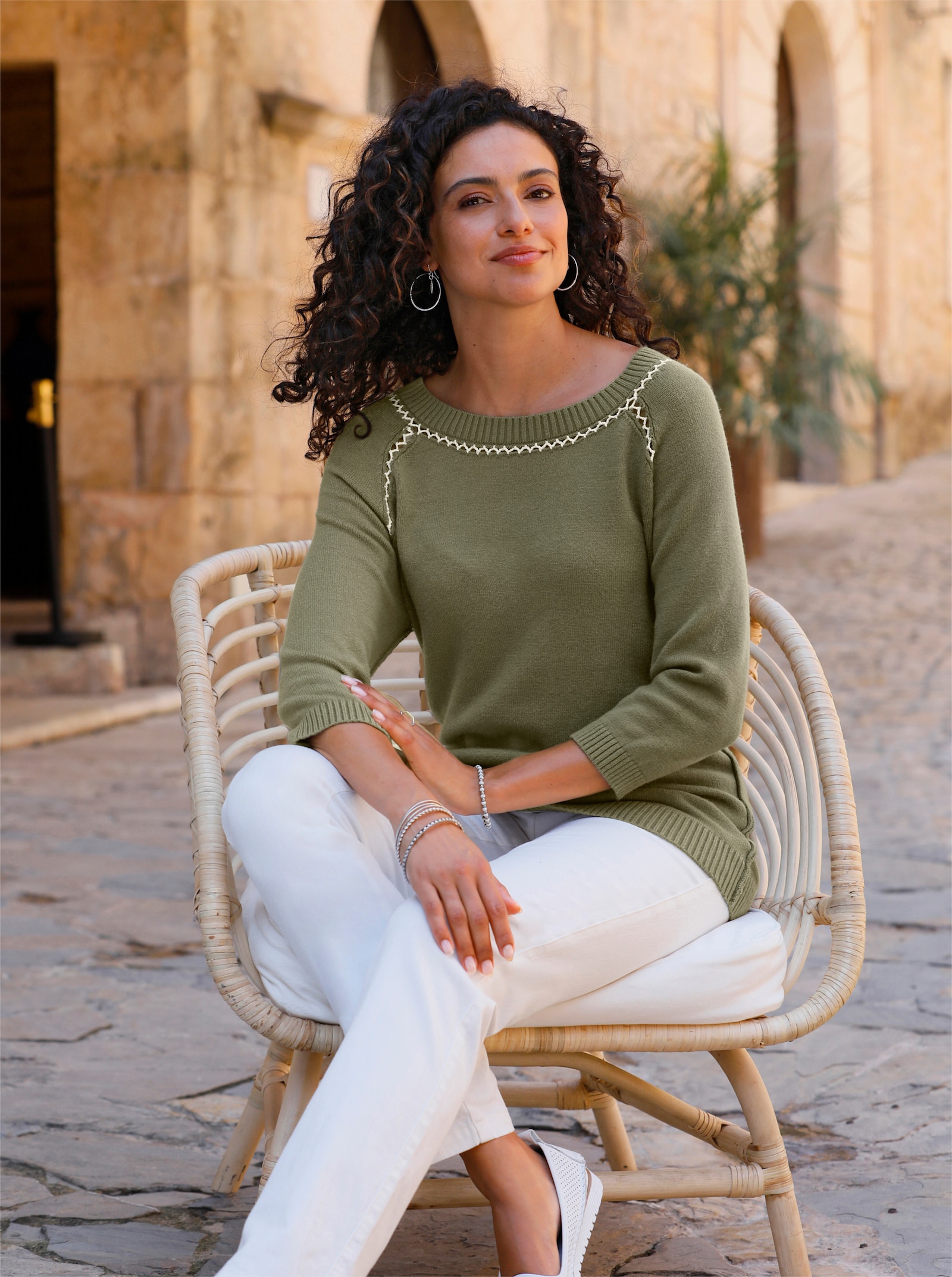 3/4 Arm-Pullover mit Kontrast-Ajourmuster - khaki