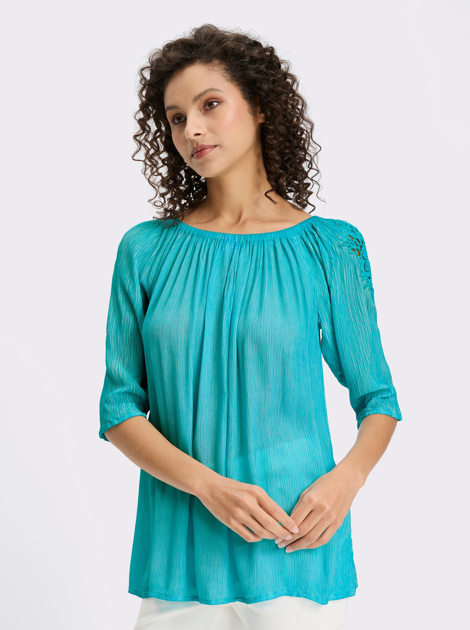 heine Carmenbluse mit Spitzeneinsatz - türkis