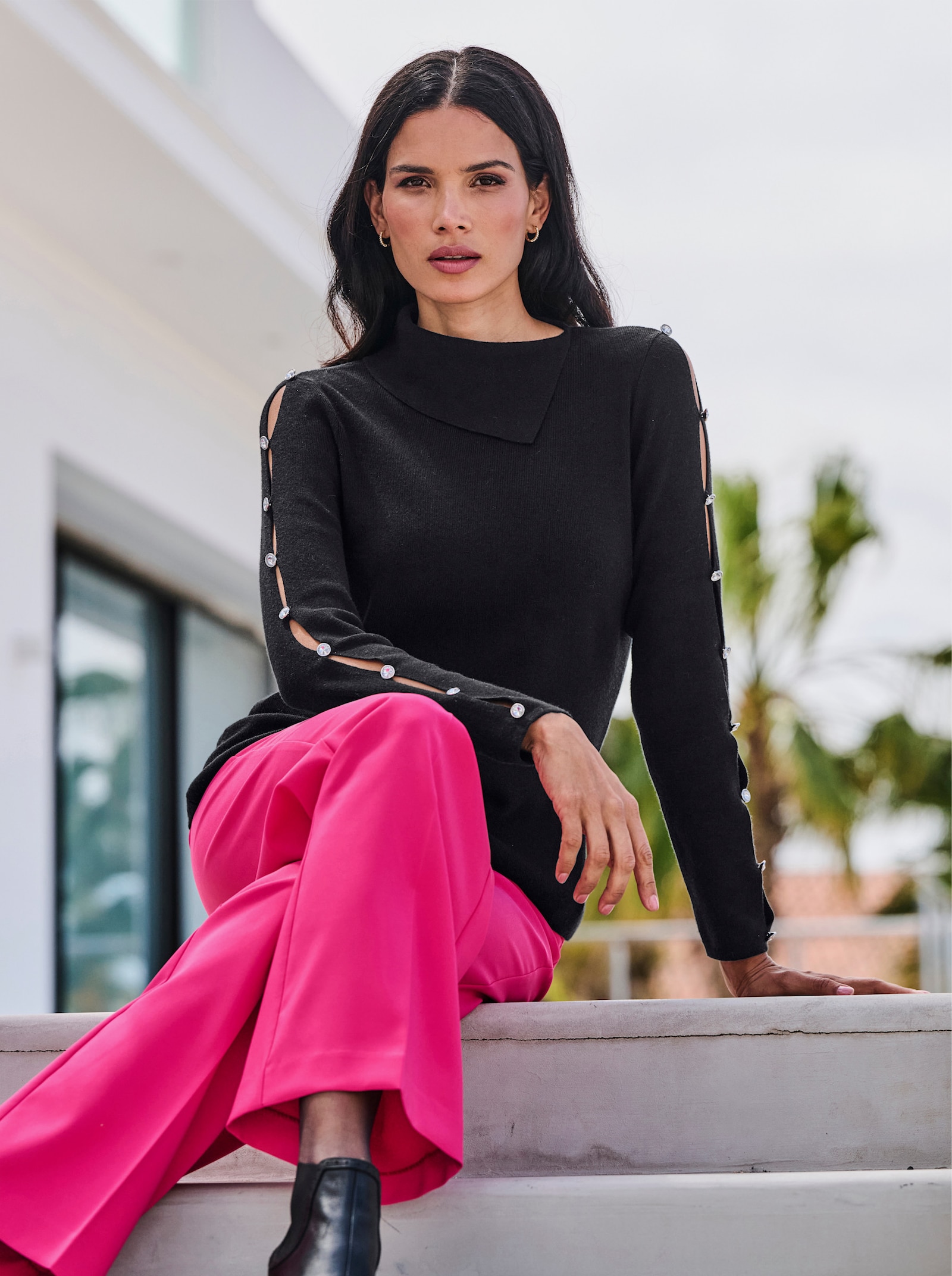 heine Rollkragenpullover mit Cut-outs - schwarz