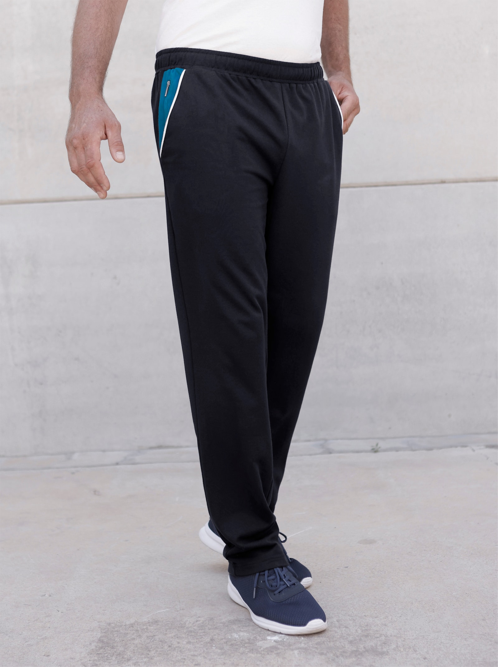 Catamaran Sports Freizeithose mit kontrastfarbigen Taschenbeuteln - marine