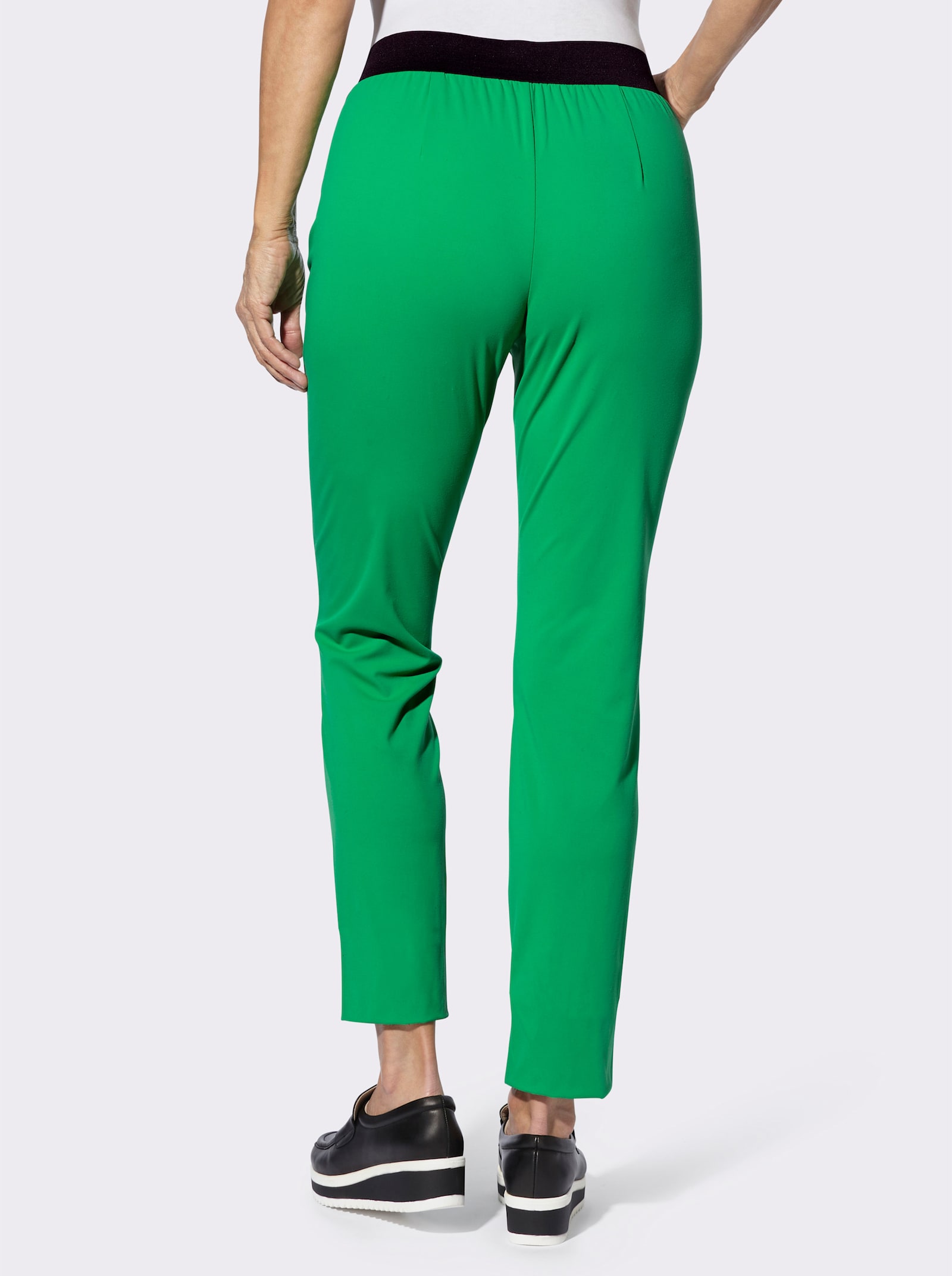 Jogg Pants mit Reissverschluss-Taschen - grasgrün