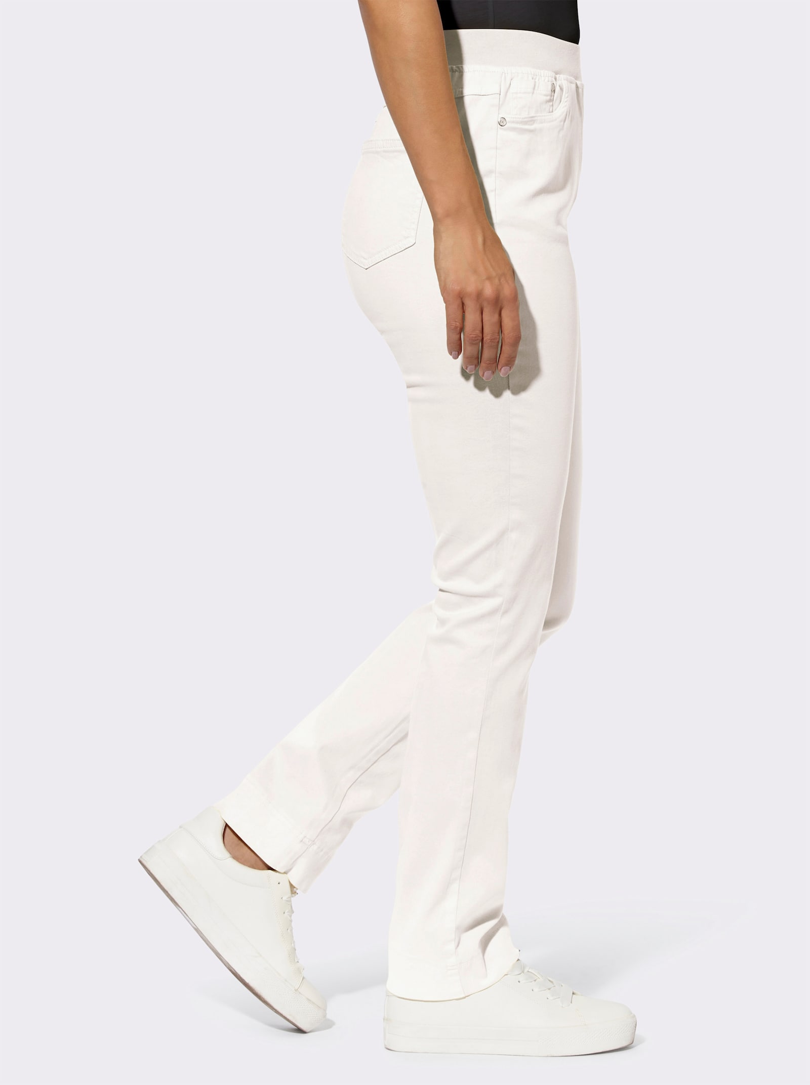 Schlupfjeans mit Jersey-Bund - weiss