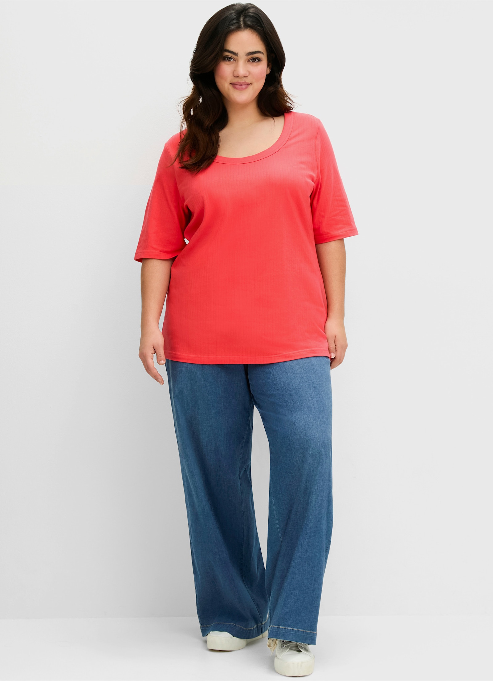 sheego Rippshirt mit weitem Rundhalsausschnitt - hummer