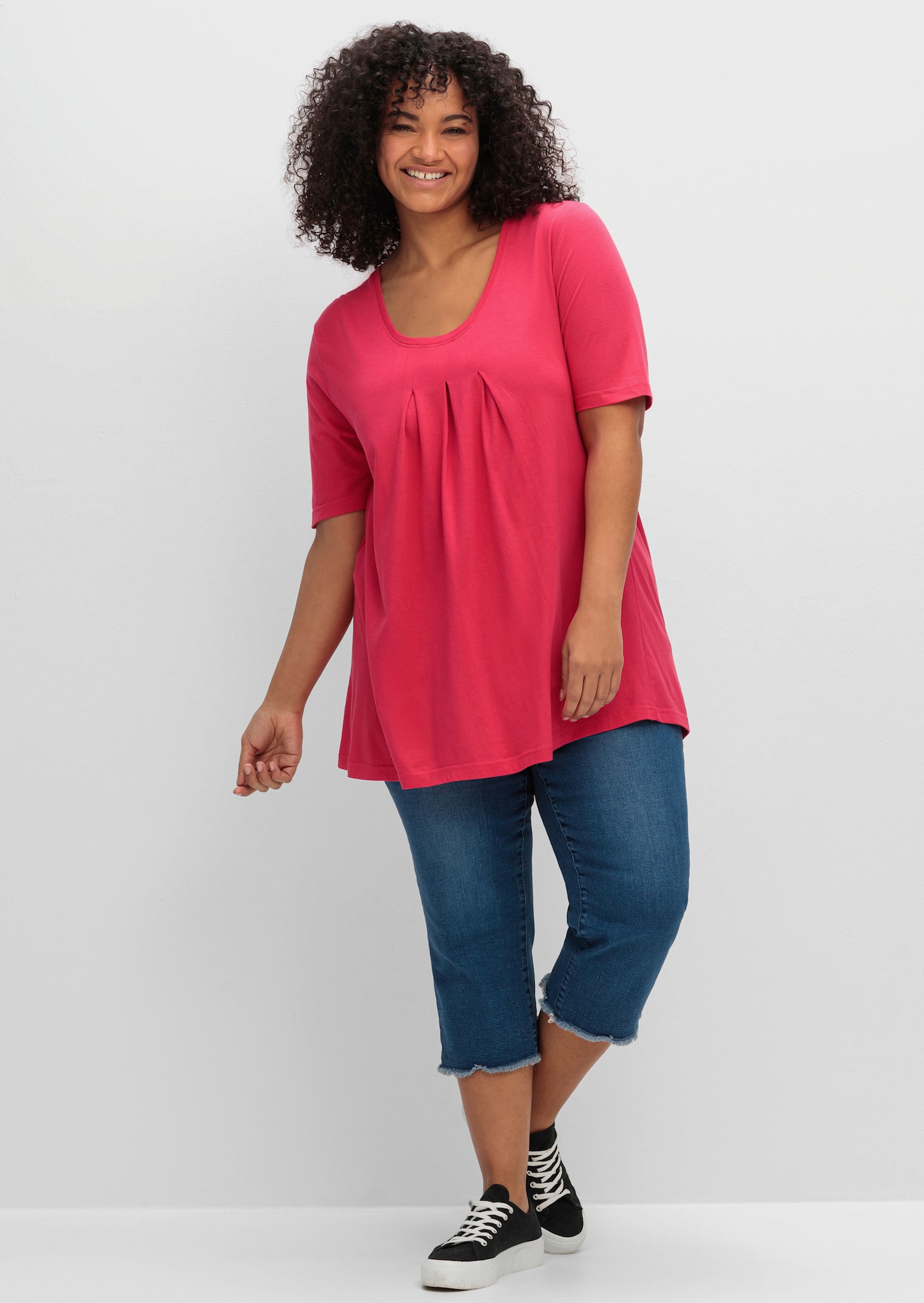 sheego T-Shirt in A-Linie, mit Kellerfalte am Ausschnitt - magenta