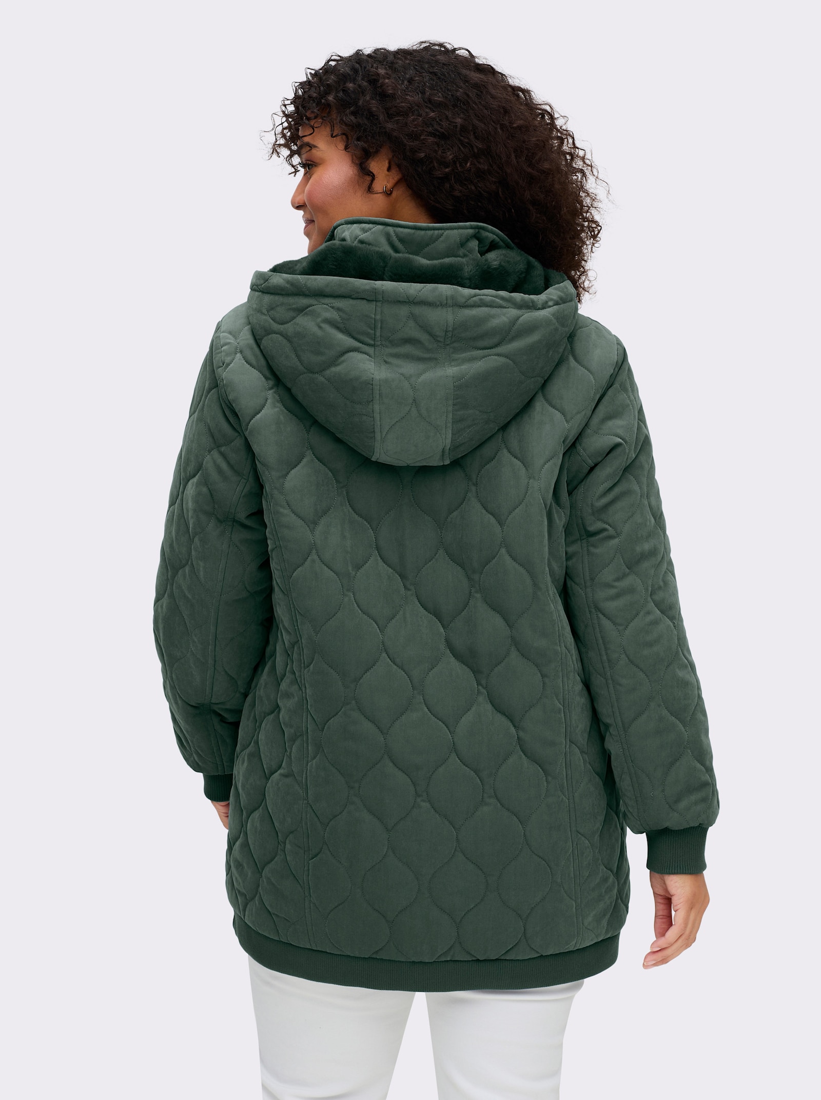 sheego Blousonjacke mit Wellensteppung, warm wattiert - moos