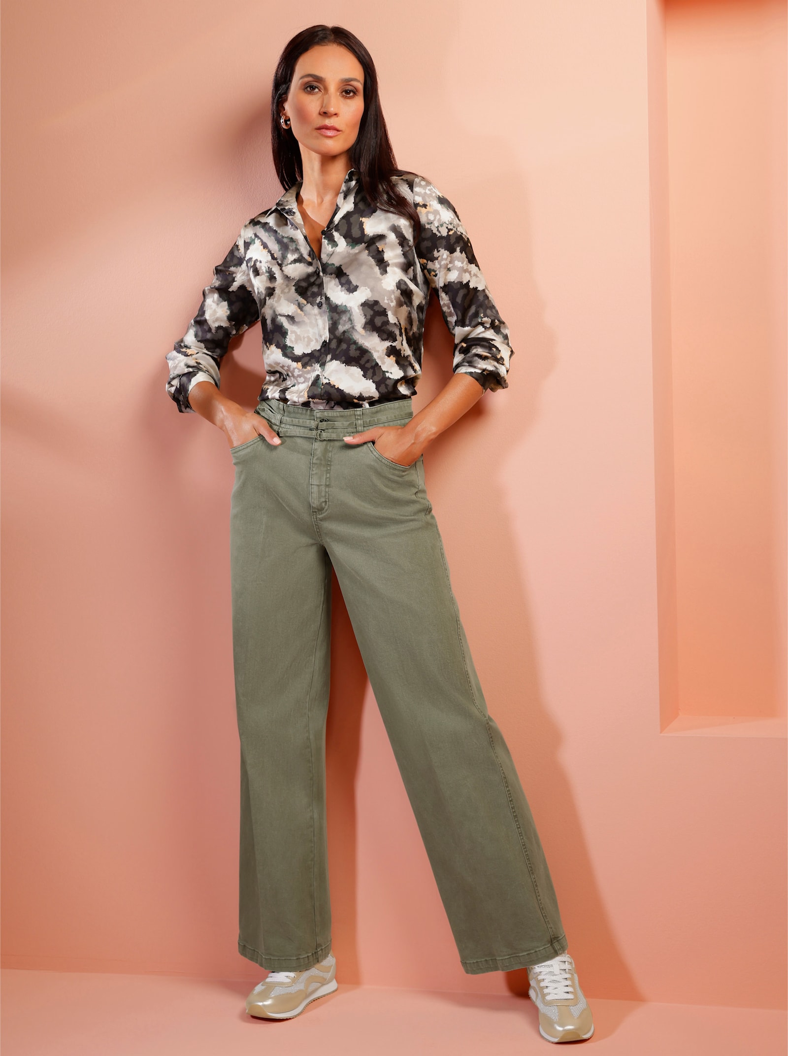 heine Hemdbluse mit Quetschfalte hinten - schwarz-champagner-bedruckt